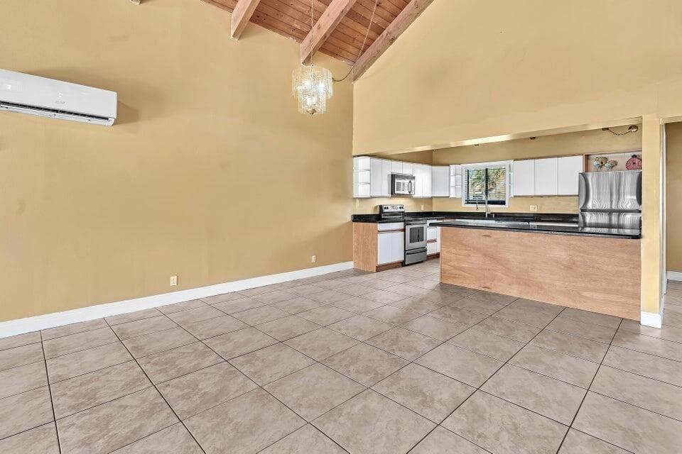 2438 Southridge Road, Delray Beach, FL 33444 — photo 13 of 52