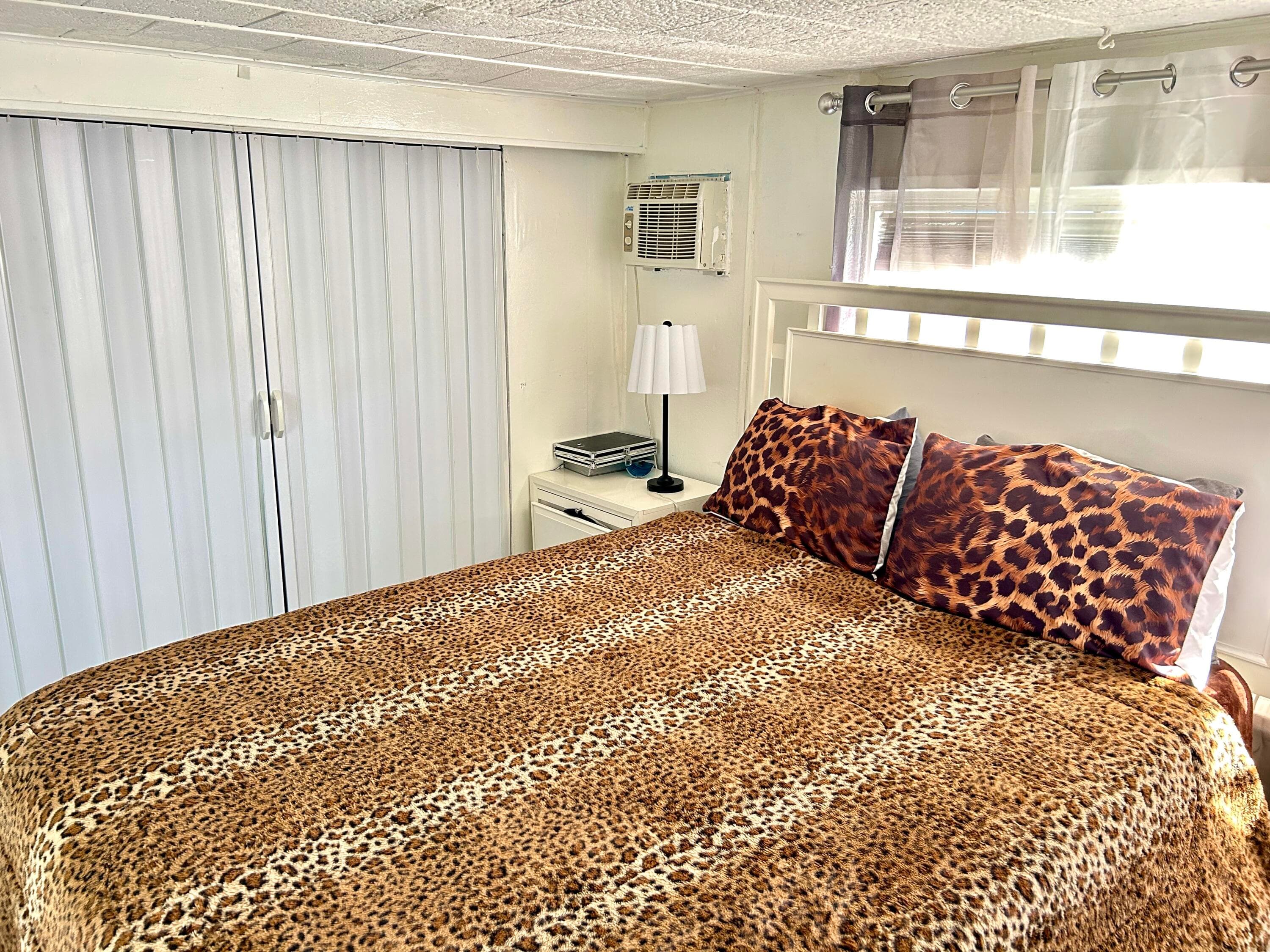 1325 S 33 Road, Hollywood, FL 33021 — photo 9 of 27