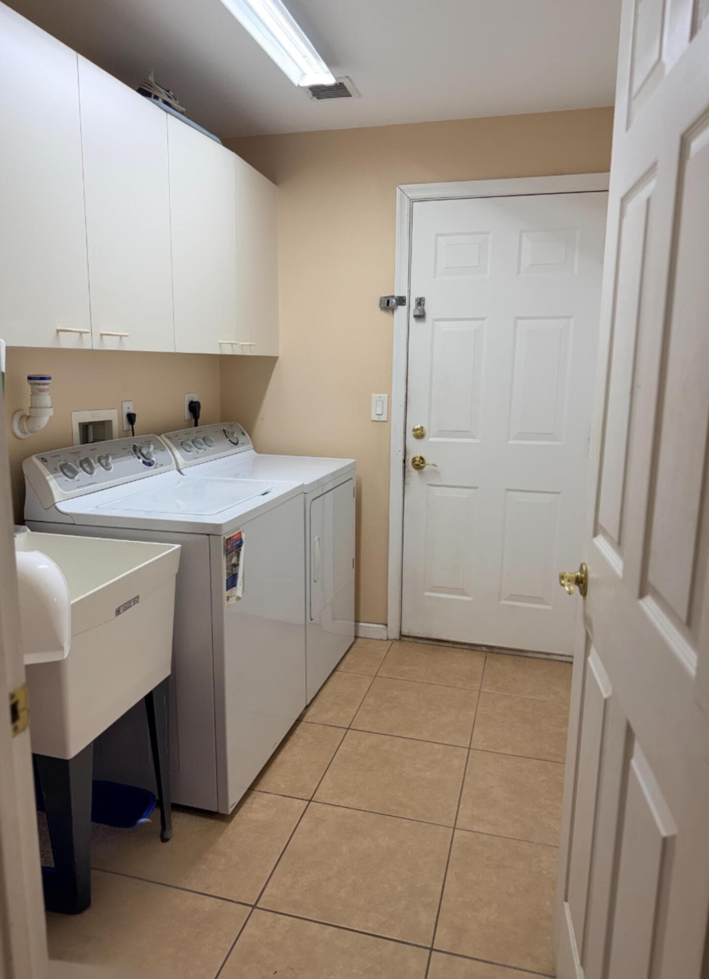2236 Ridgewood Circle, Royal Palm Beach, FL 33411 — photo 35 of 61