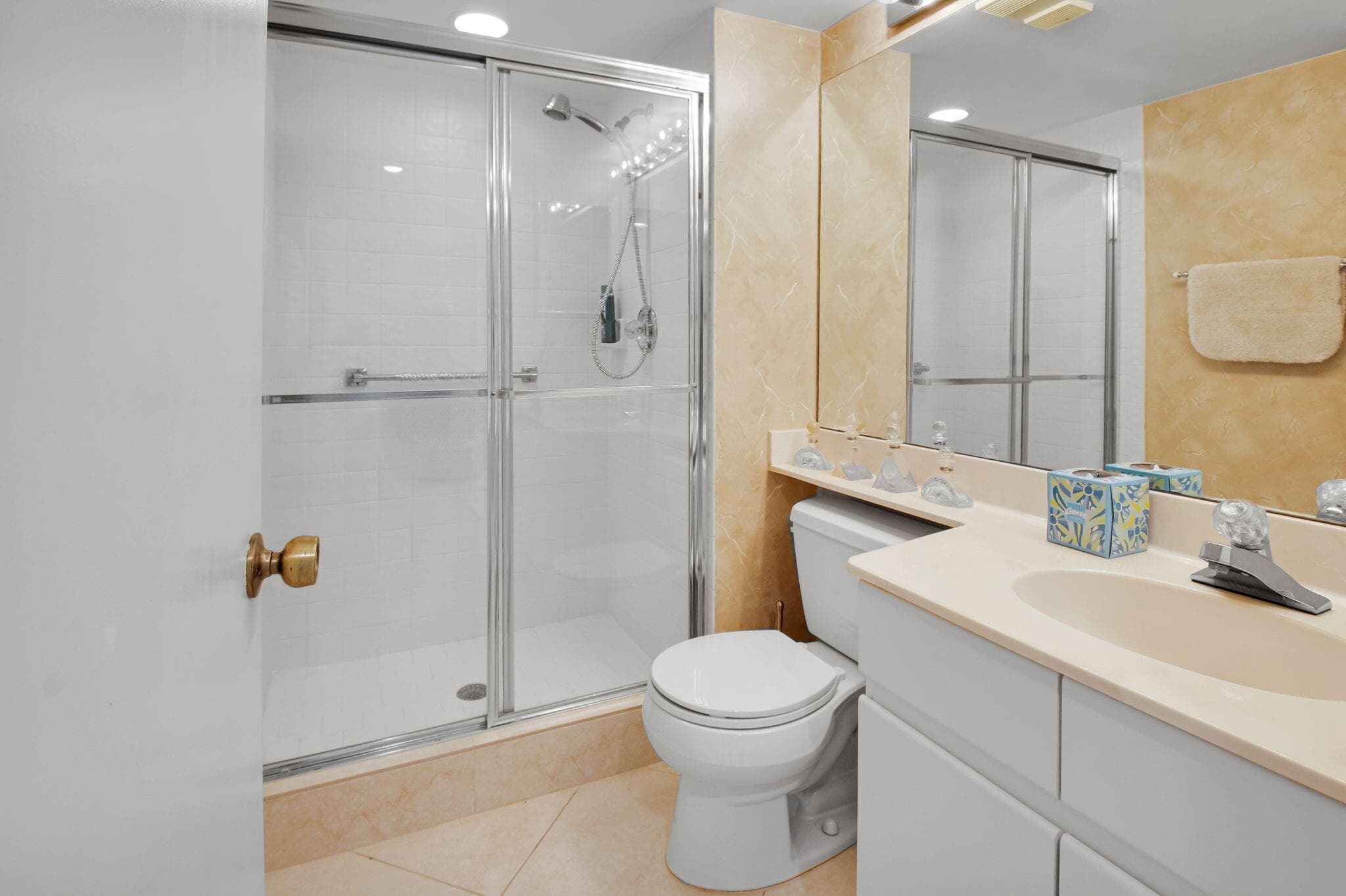 7380 Clunie Place 13006, Delray Beach, FL 33446 — photo 7 of 86