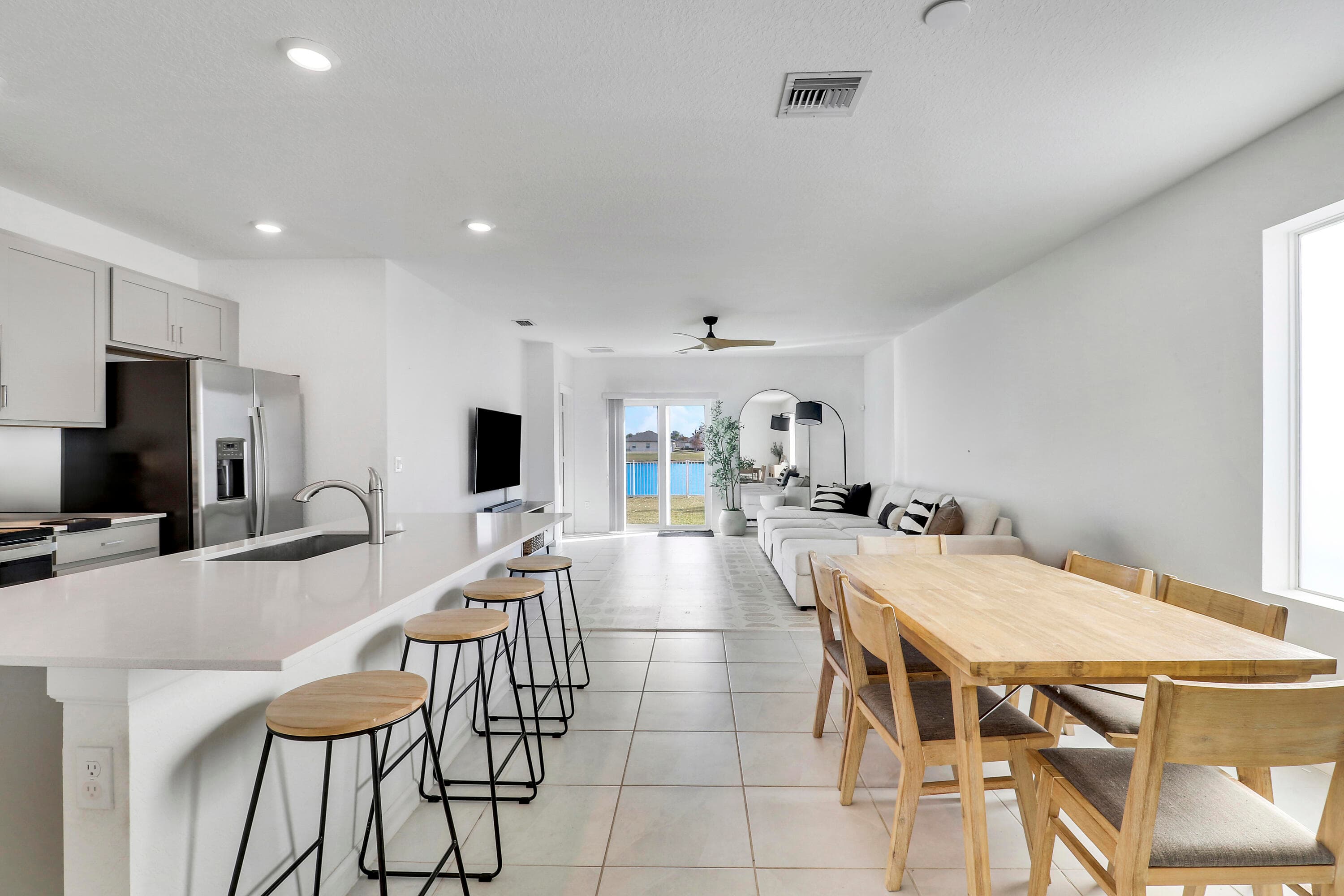 4233 Troon Place, Fort Pierce, FL 34947 — photo 12 of 31