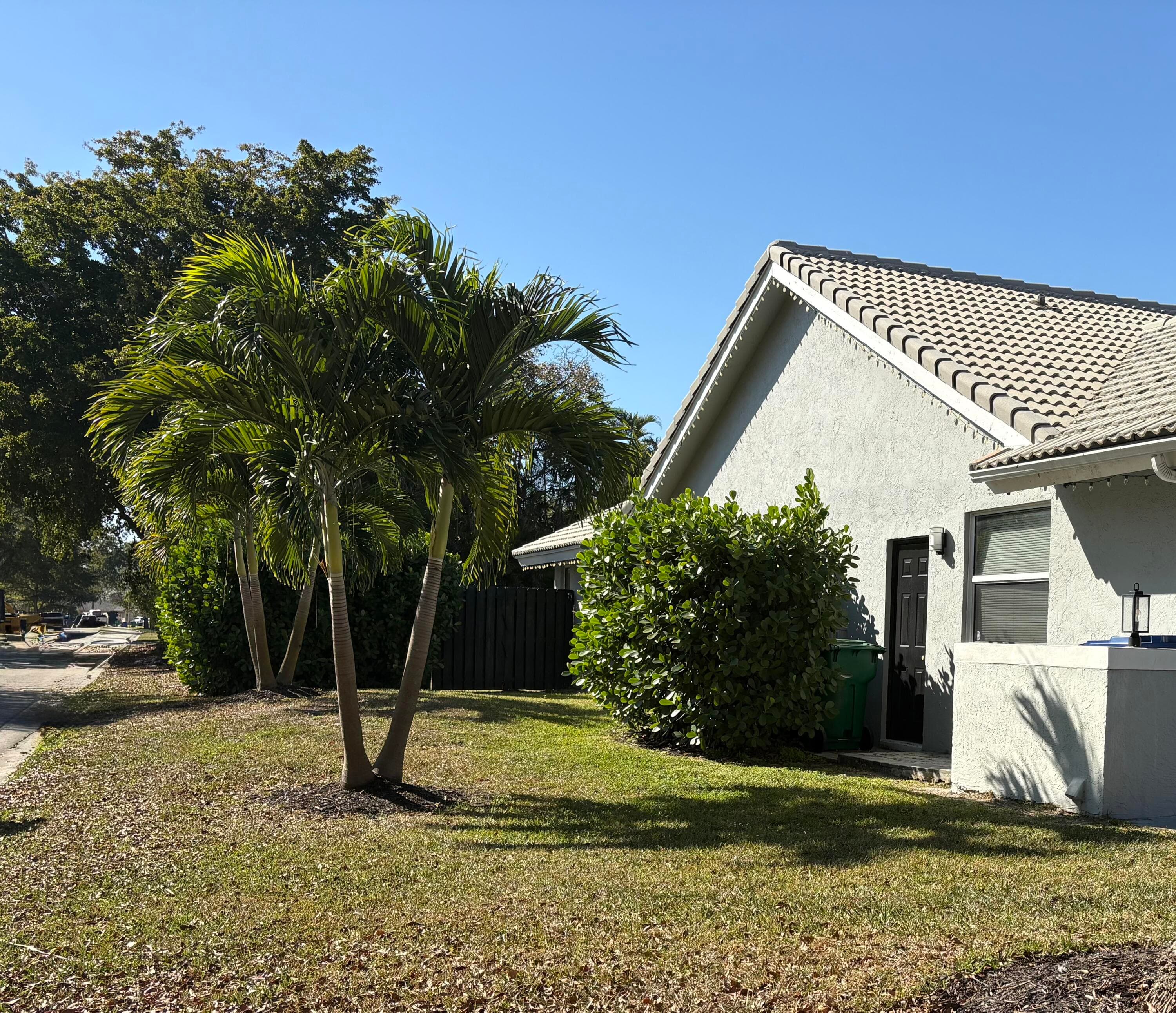 832 NW 108th Lane, Coral Springs, FL 33071 — photo 3 of 19