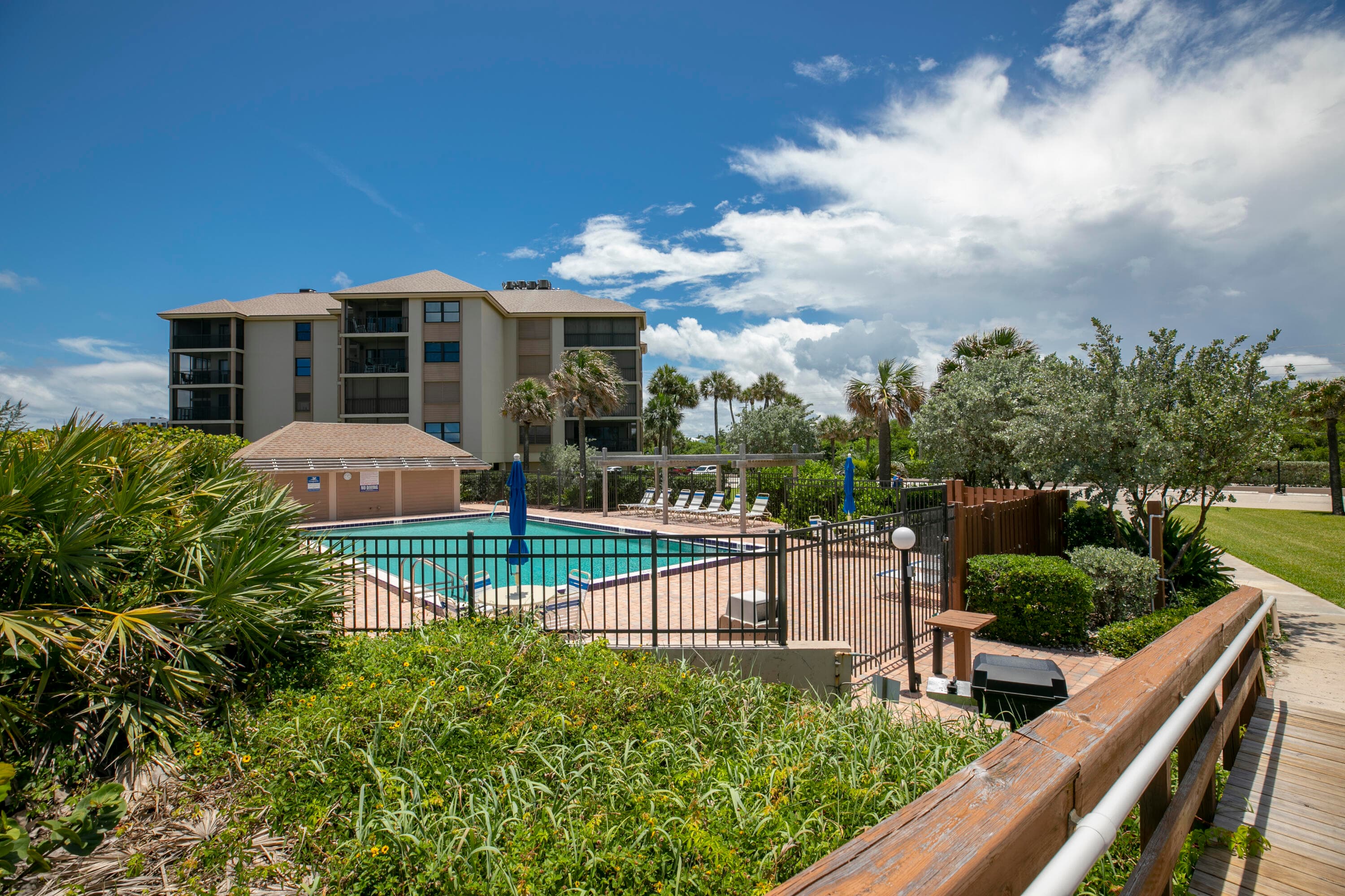 2491 NE Ocean Boulevard 106, Stuart, FL 34996 — photo 40 of 49