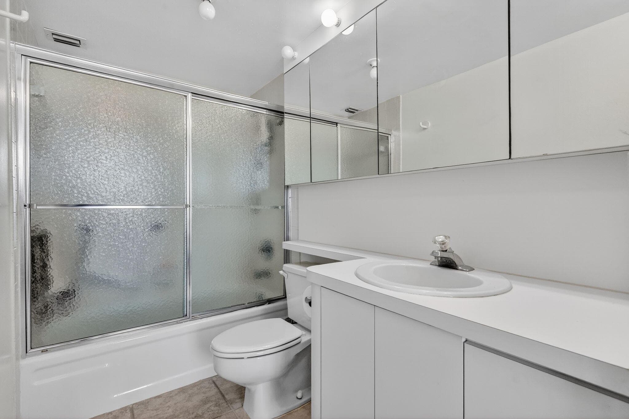 600 Three Islands Boulevard 1101, Hallandale Beach, FL 33009 — photo 26 of 72