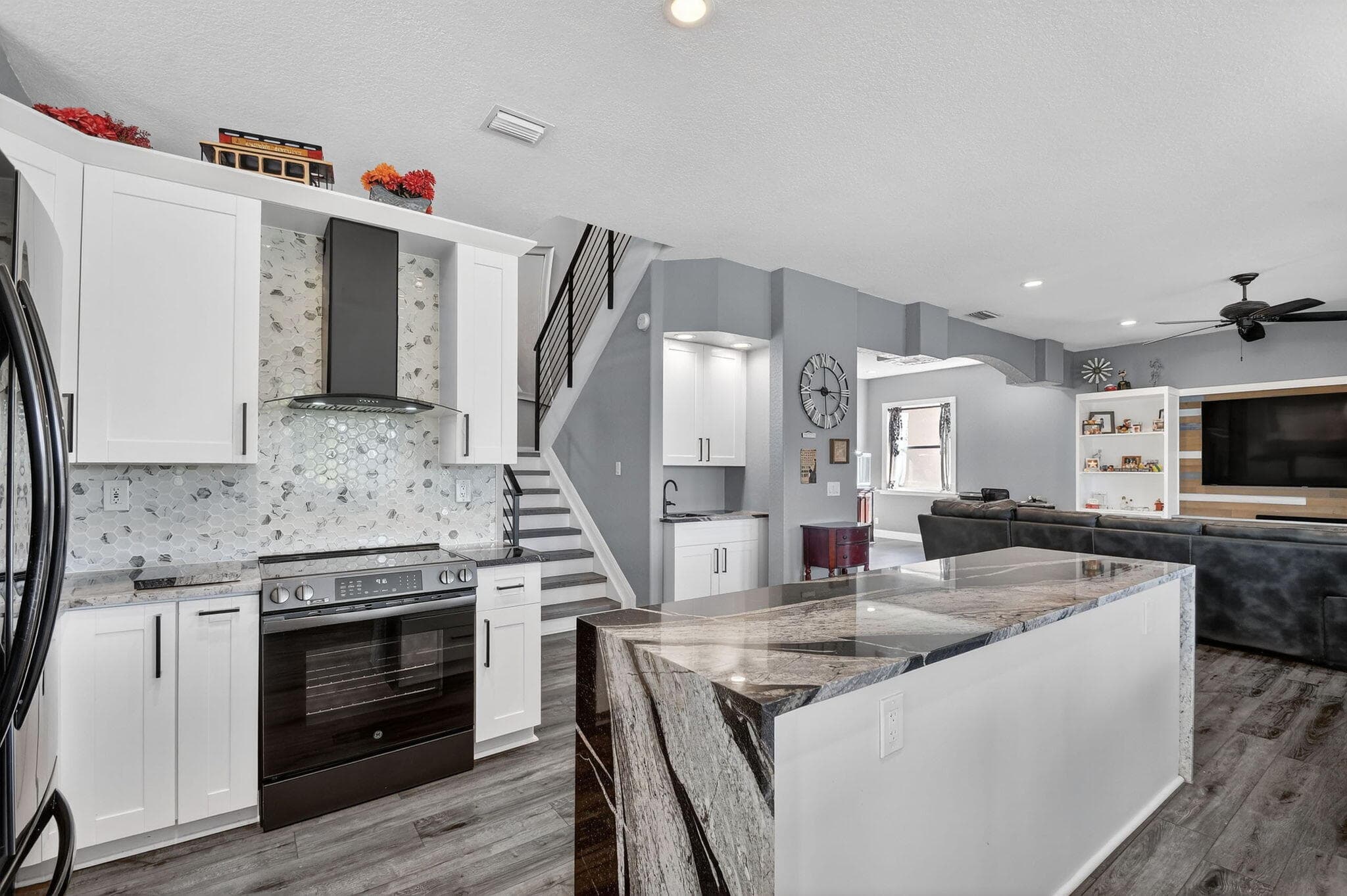 5947 Bay Hill Circle, Lake Worth, FL 33463 — photo 12 of 99
