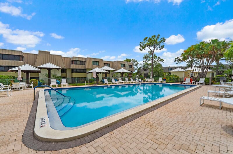 1800 SE Saint Lucie Boulevard 7-205, Stuart, FL 34996 — photo 31 of 54