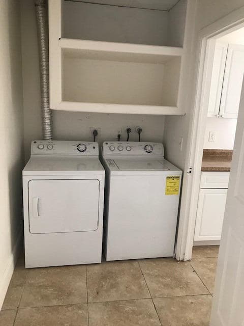 726 SW 73rd Avenue 26, North Lauderdale, FL 33068 — photo 24 of 32