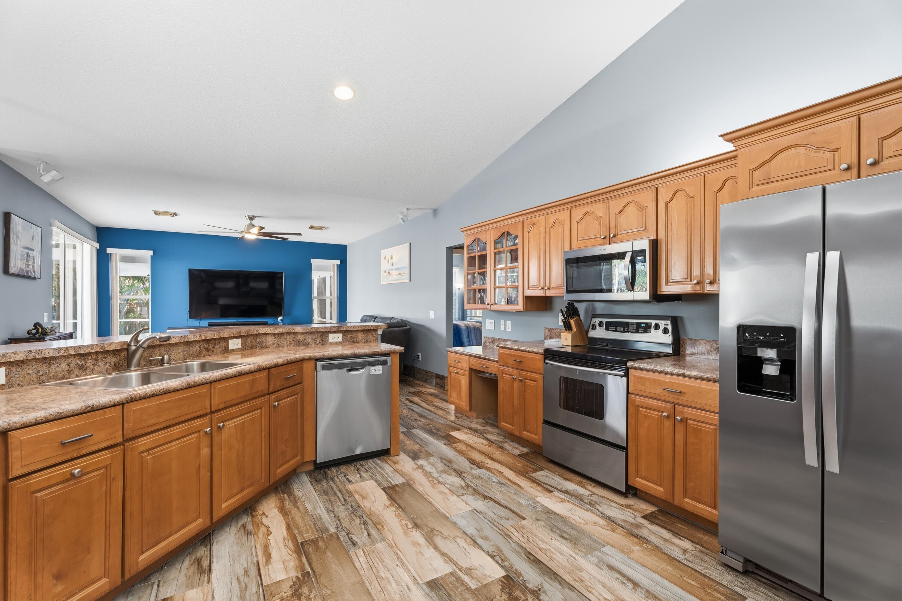 737 SW Dalton Circle, Port St. Lucie, FL 34953 — photo 13 of 52