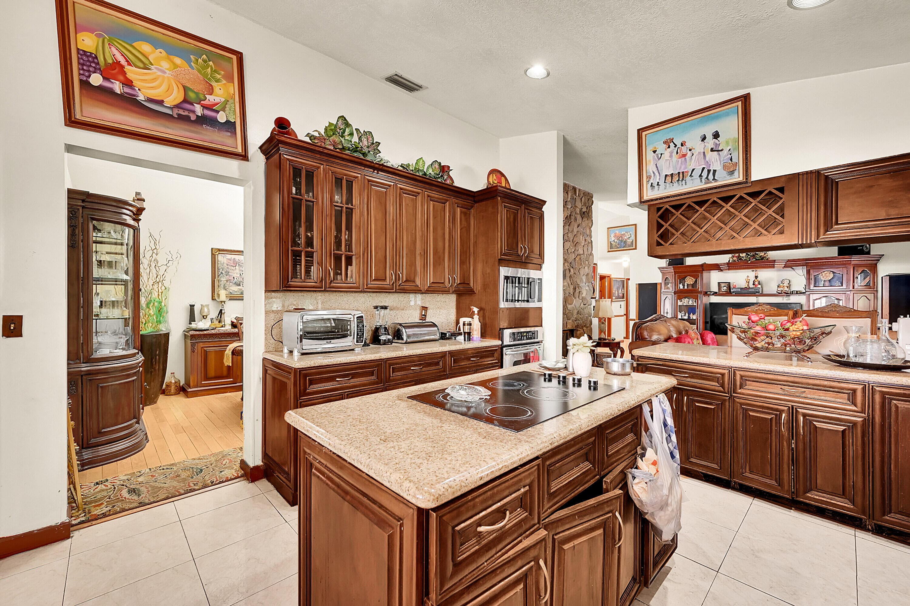 5172 NW 84th Road, Coral Springs, FL 33067 — photo 12 of 38