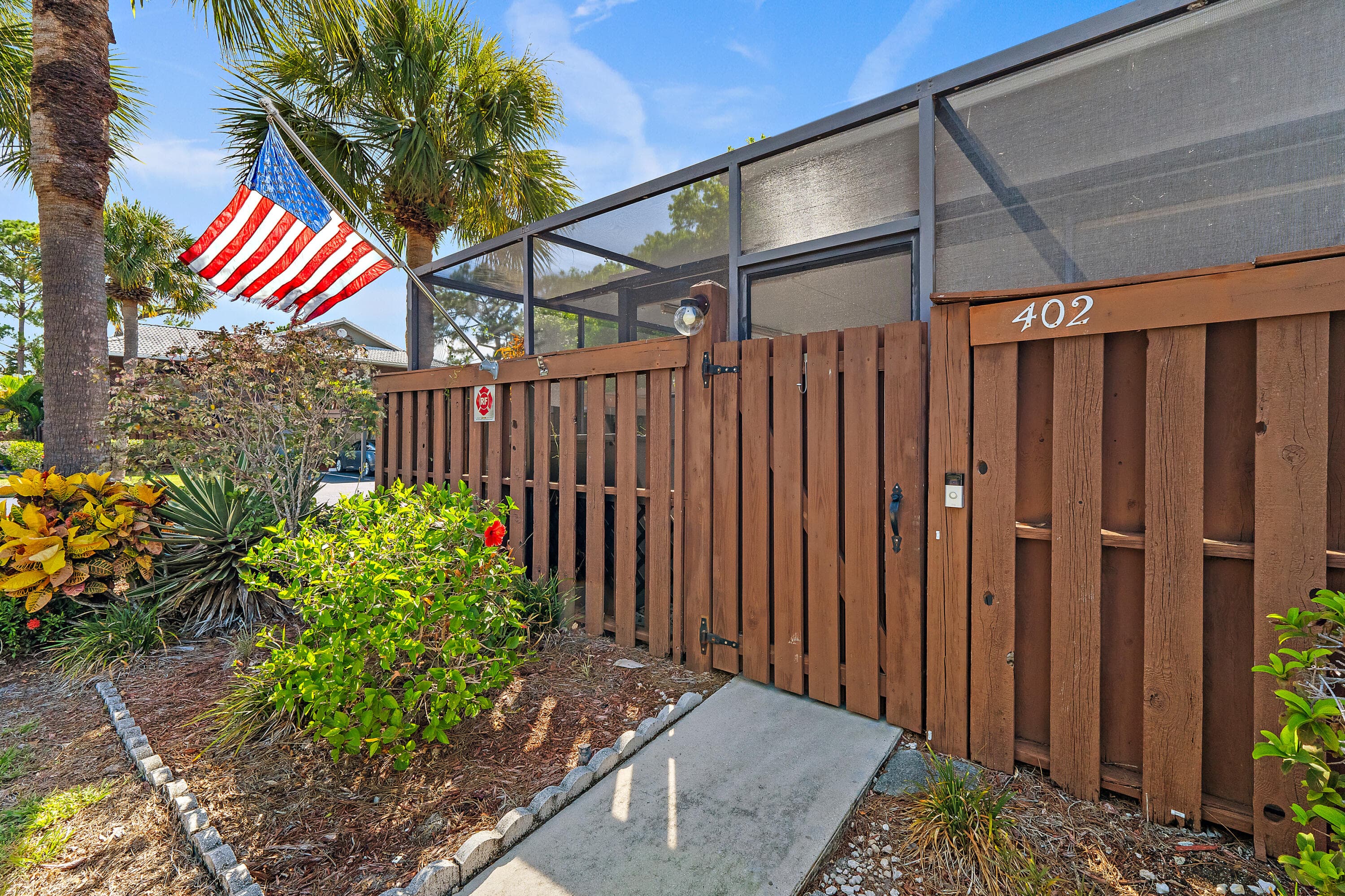 402 SE Castle Court, Port St. Lucie, FL 34952 — photo 32 of 32