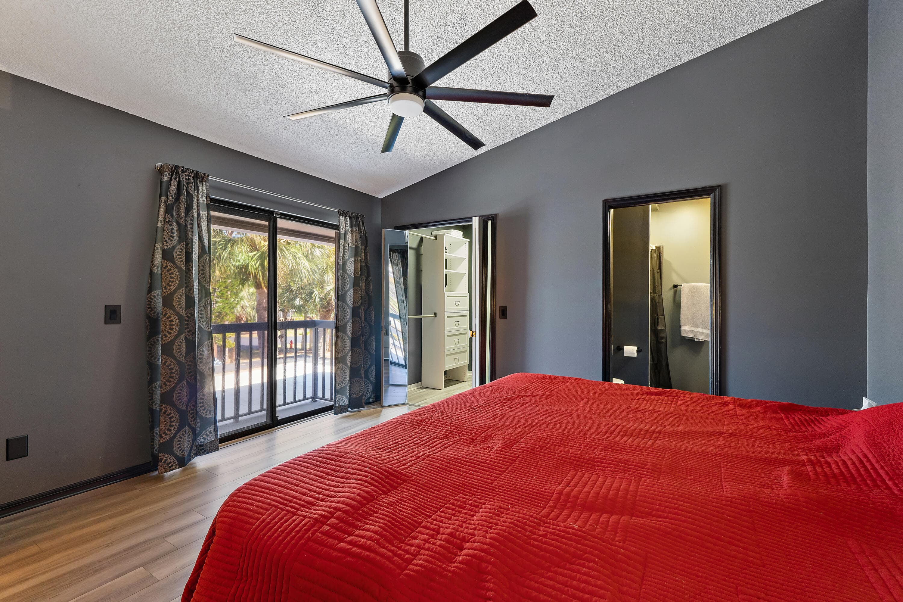 402 SE Castle Court, Port St. Lucie, FL 34952 — photo 16 of 32