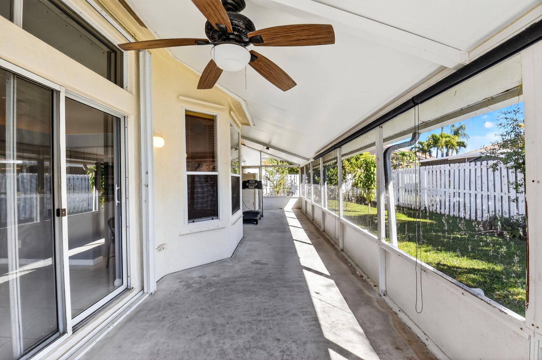 6778 Las Colinas Street, Lake Worth, FL 33463 — photo 38 of 84