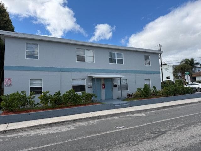1913 Division Avenue, West Palm Beach, FL 33407 — photo 10 of 39