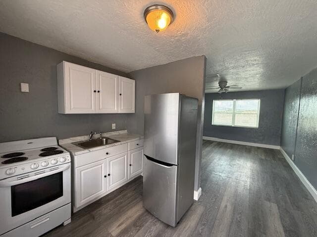 1913 Division Avenue, West Palm Beach, FL 33407 — photo 25 of 39