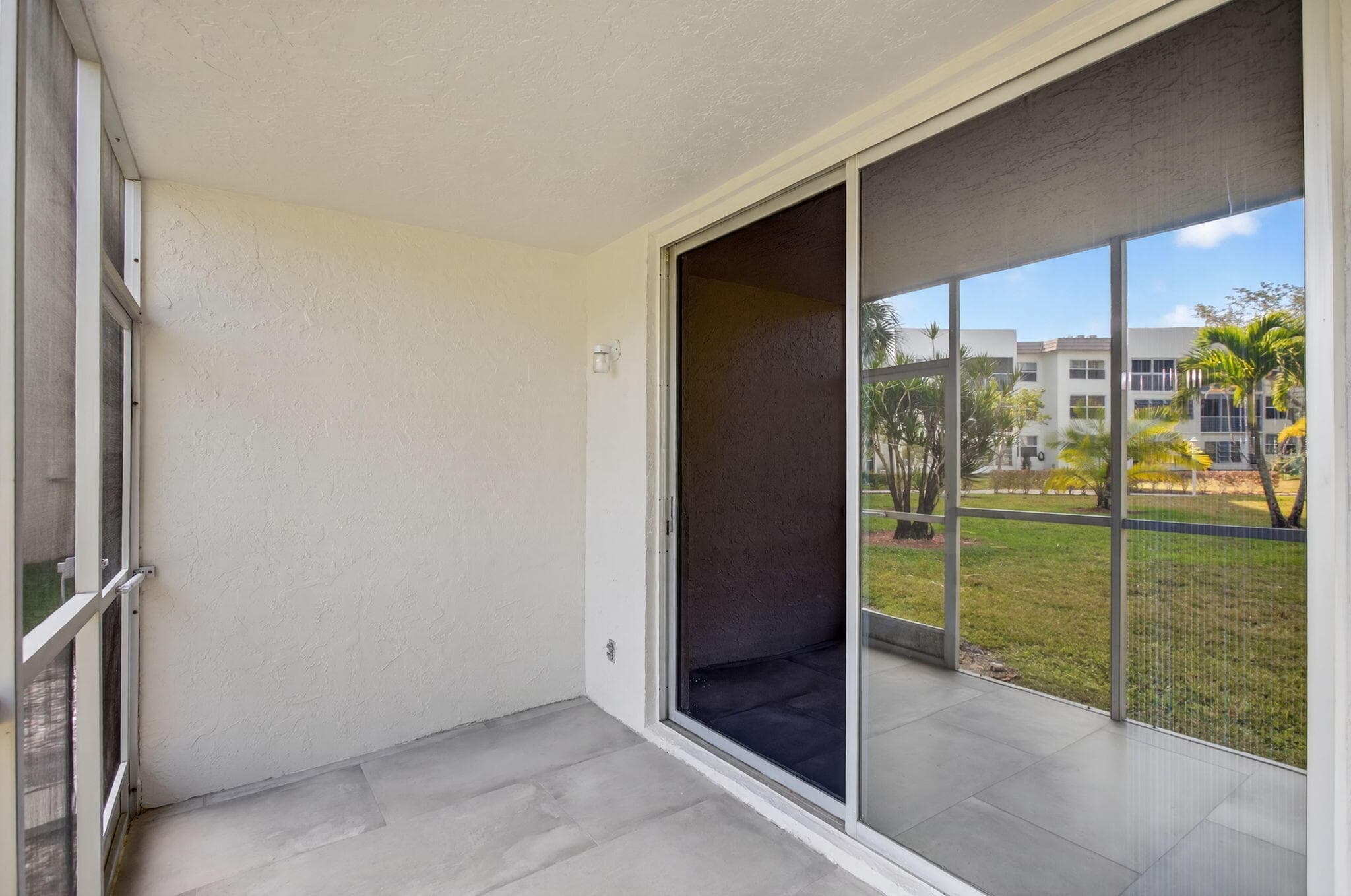 6850 Royal Palm Boulevard 103g, Margate, FL 33063 — photo 17 of 24