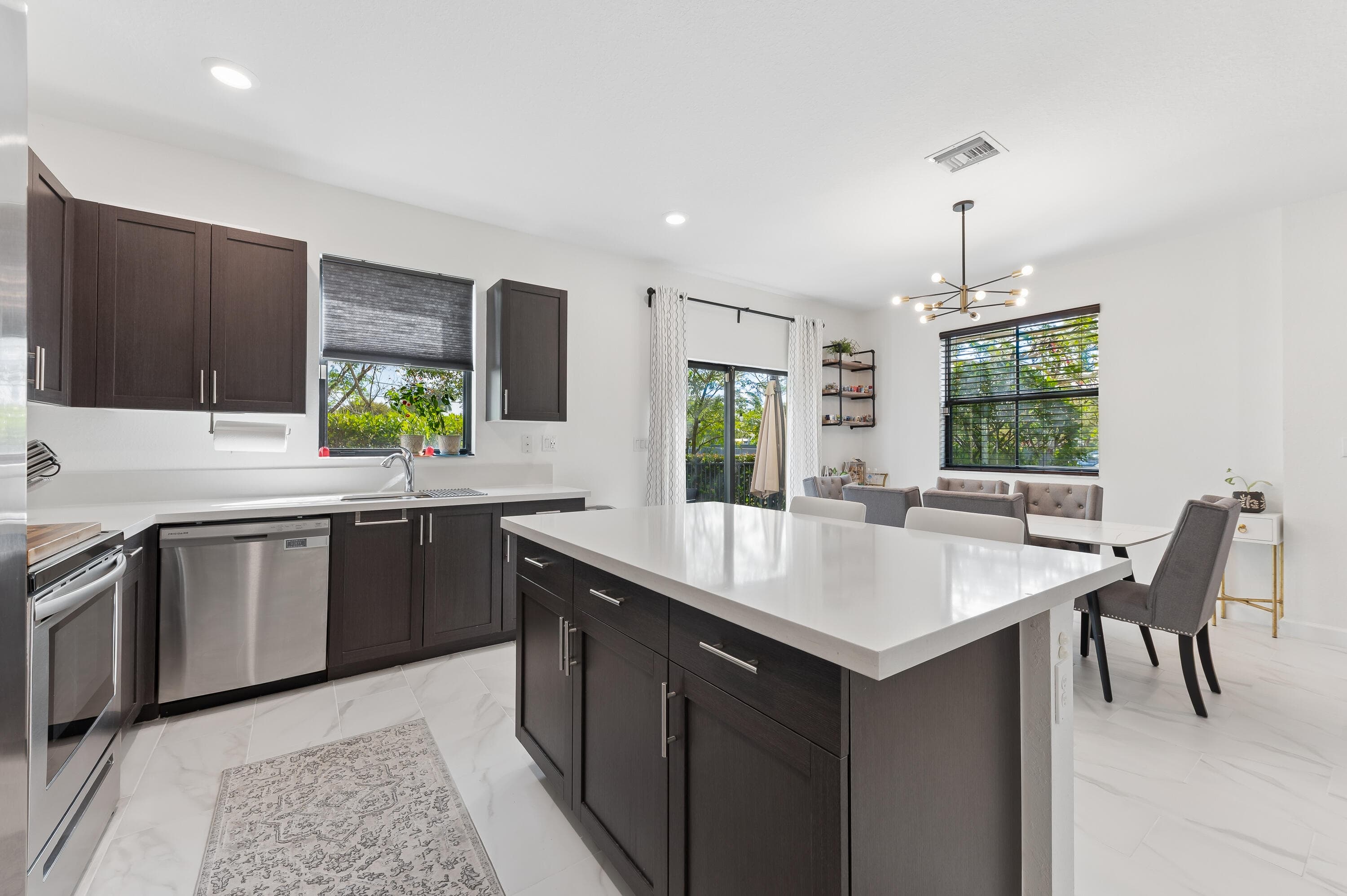 4622 Belgian Lane, Davie, FL 33314 — photo 10 of 35