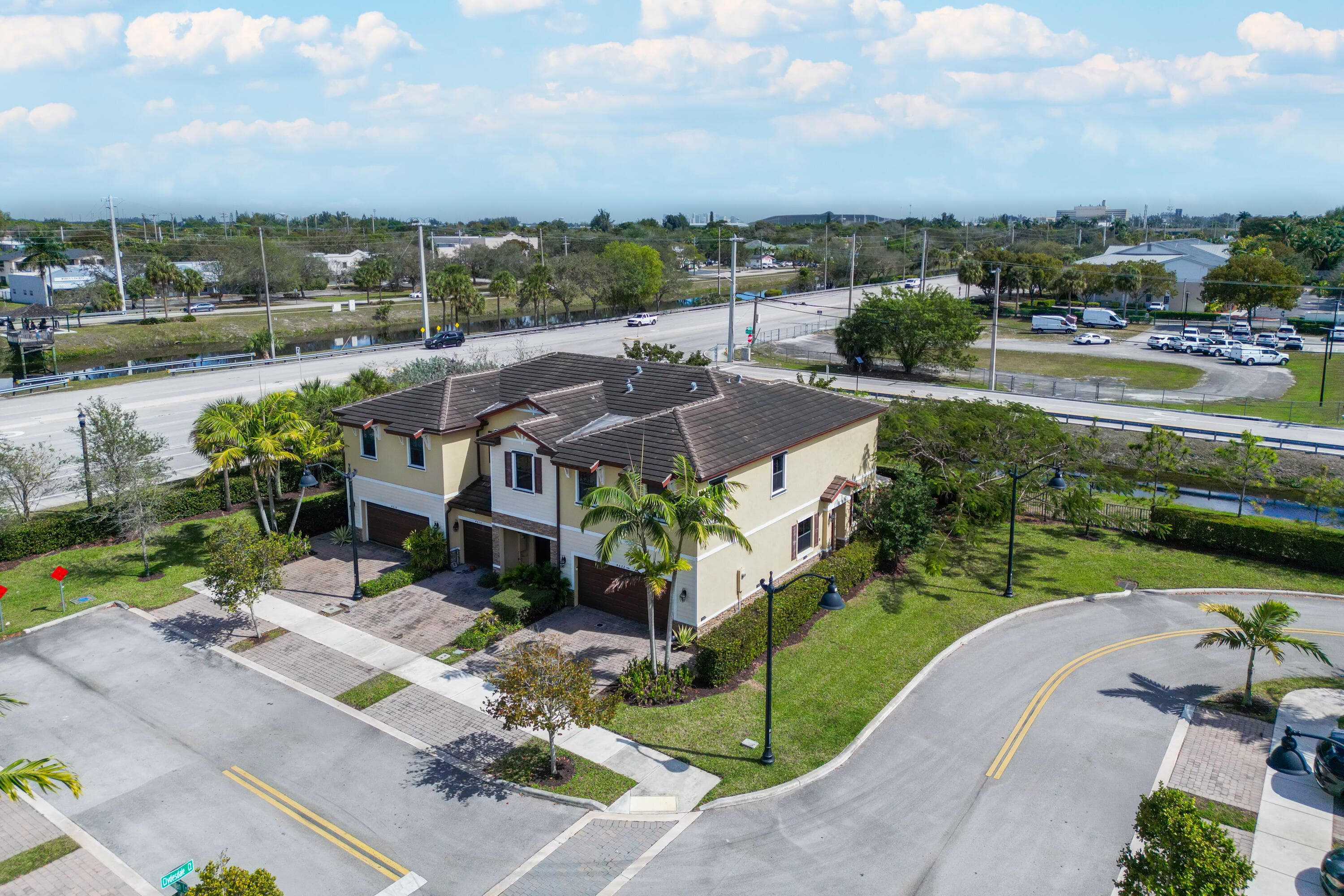 4622 Belgian Lane, Davie, FL 33314 — photo 4 of 35