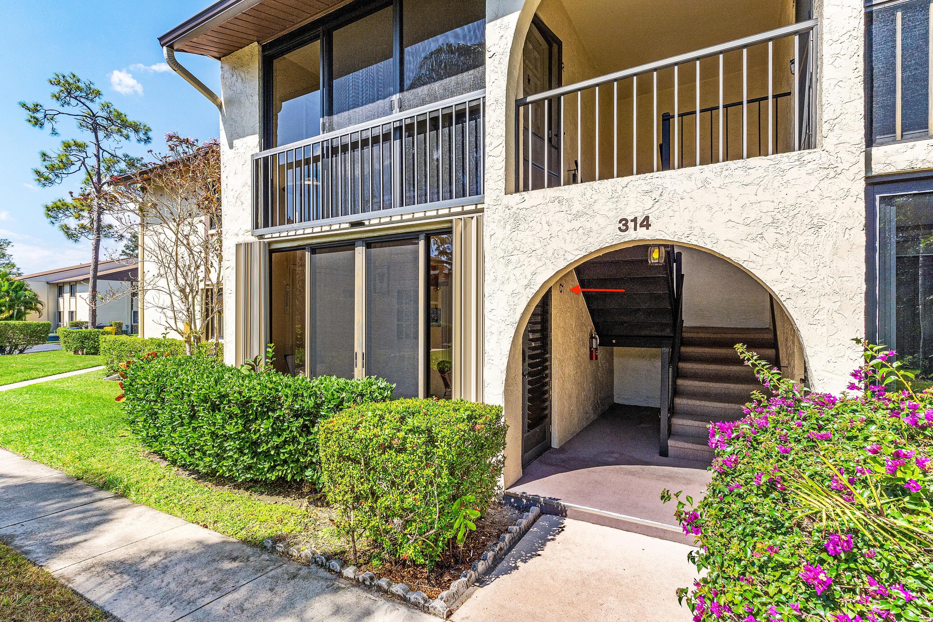 314 Knotty Pine Circle C-1, Greenacres, FL 33463 — photo 2 of 27