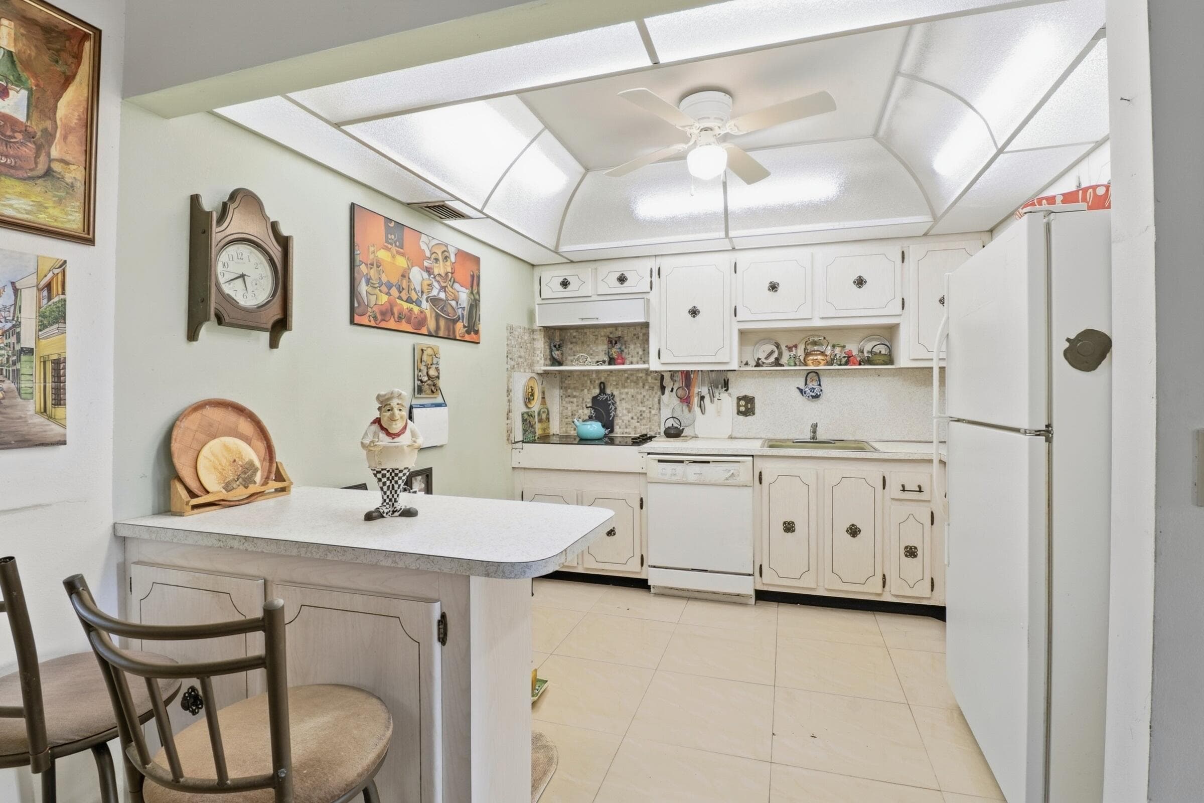 307 Wellington A, West Palm Beach, FL 33417 — photo 5 of 15