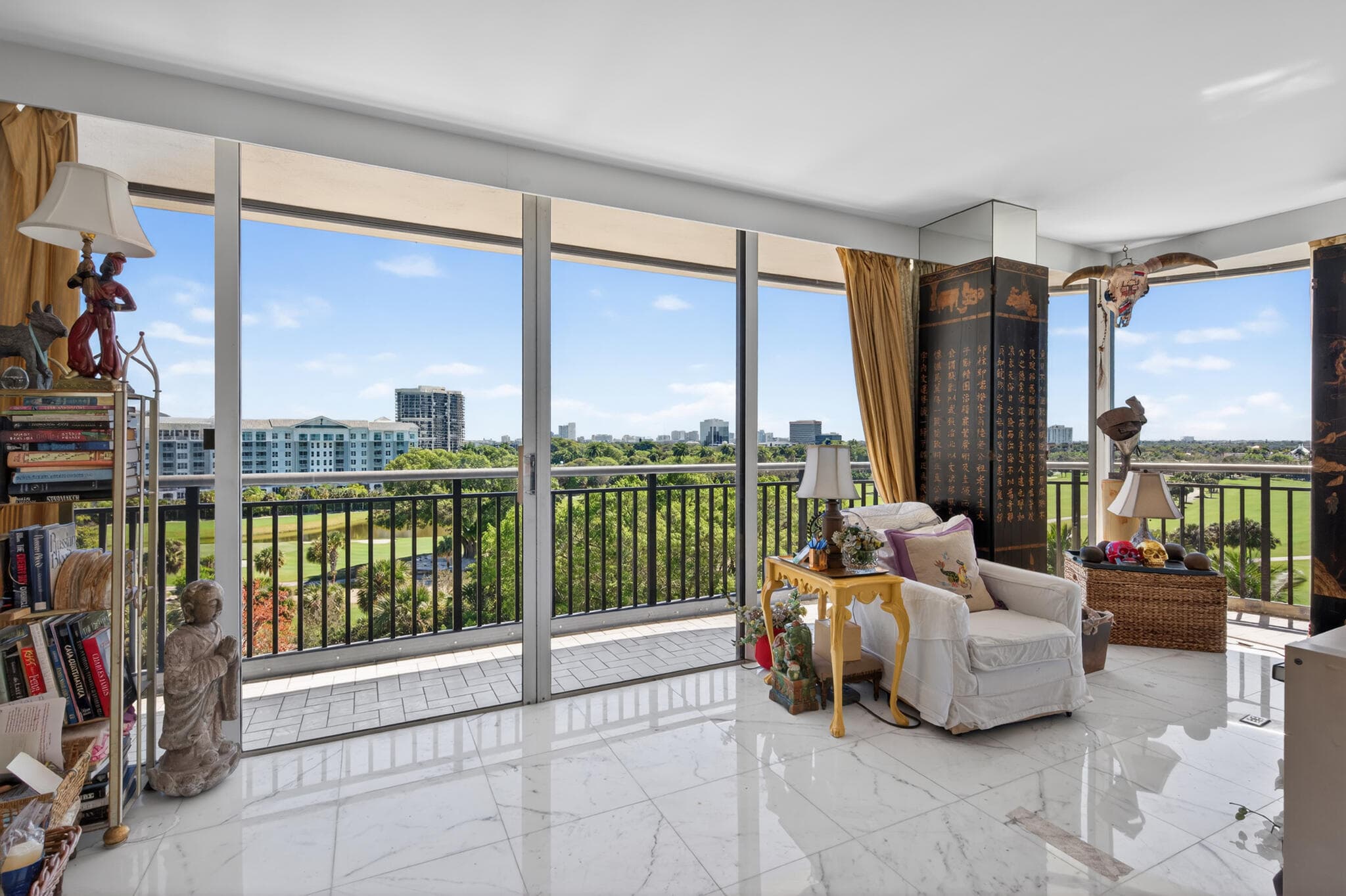 2427 Presidential Way 803, West Palm Beach, FL 33401 — photo 6 of 31