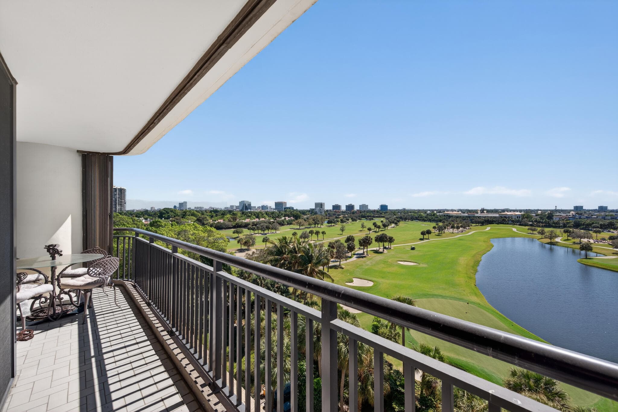 2427 Presidential Way 803, West Palm Beach, FL 33401 — photo 21 of 31
