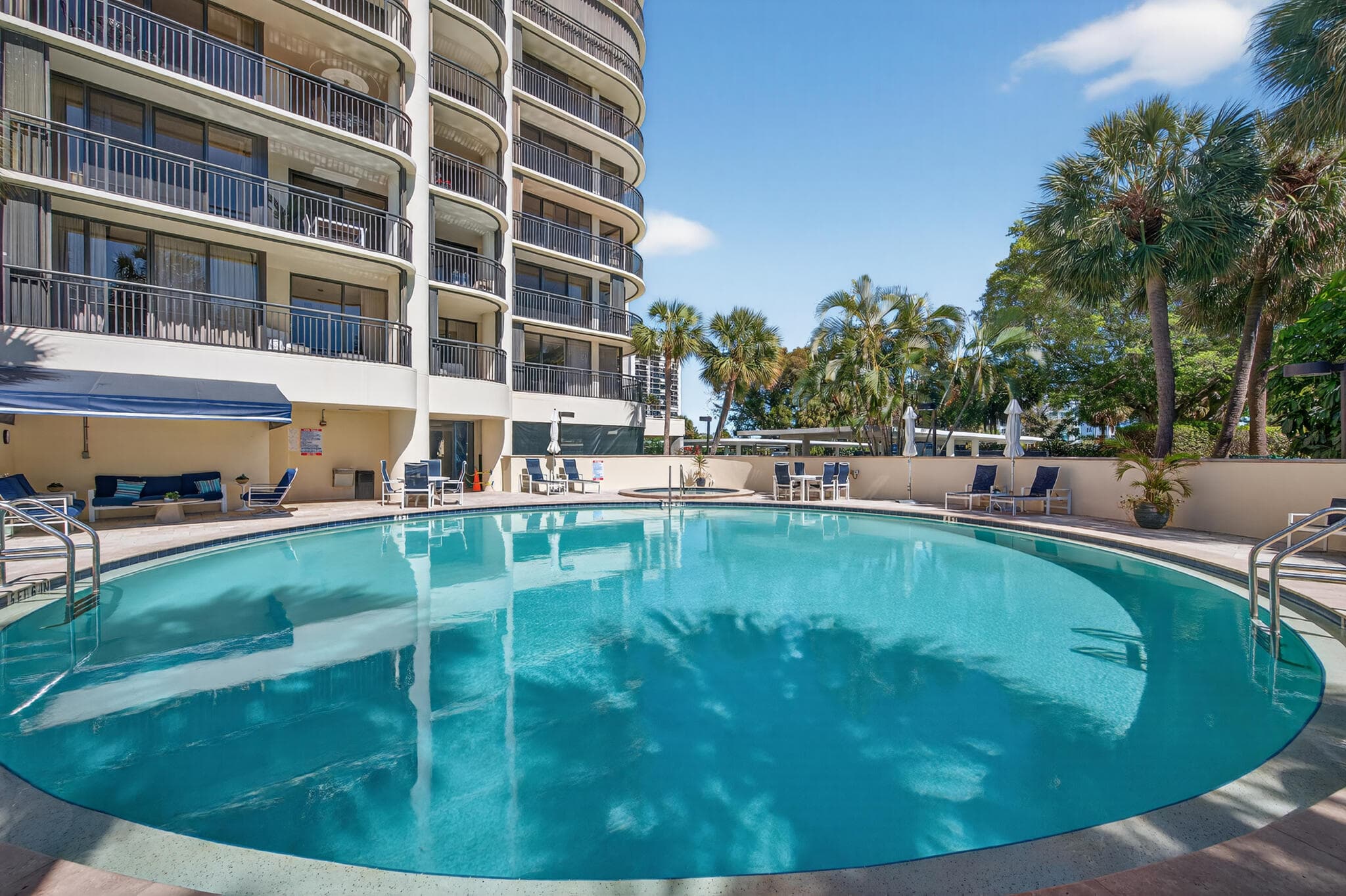 2427 Presidential Way 803, West Palm Beach, FL 33401 — photo 26 of 31