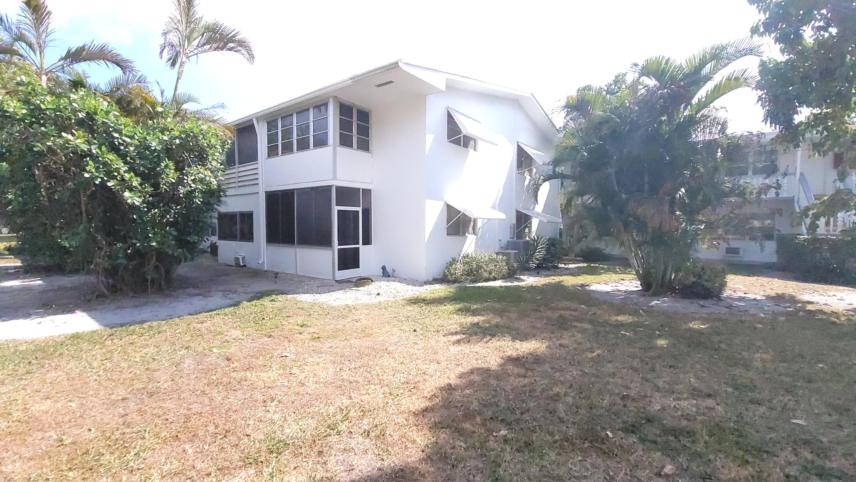 21 Norwich A, West Palm Beach, FL 33417 — photo 18 of 37