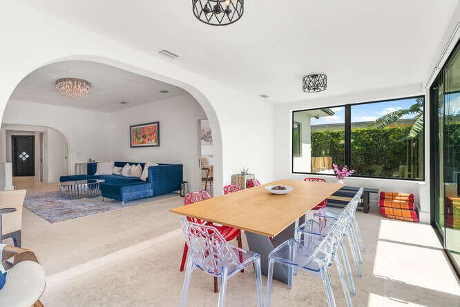 7820 Hawthorne Avenue, Miami Beach, FL 33141 — photo 5 of 52