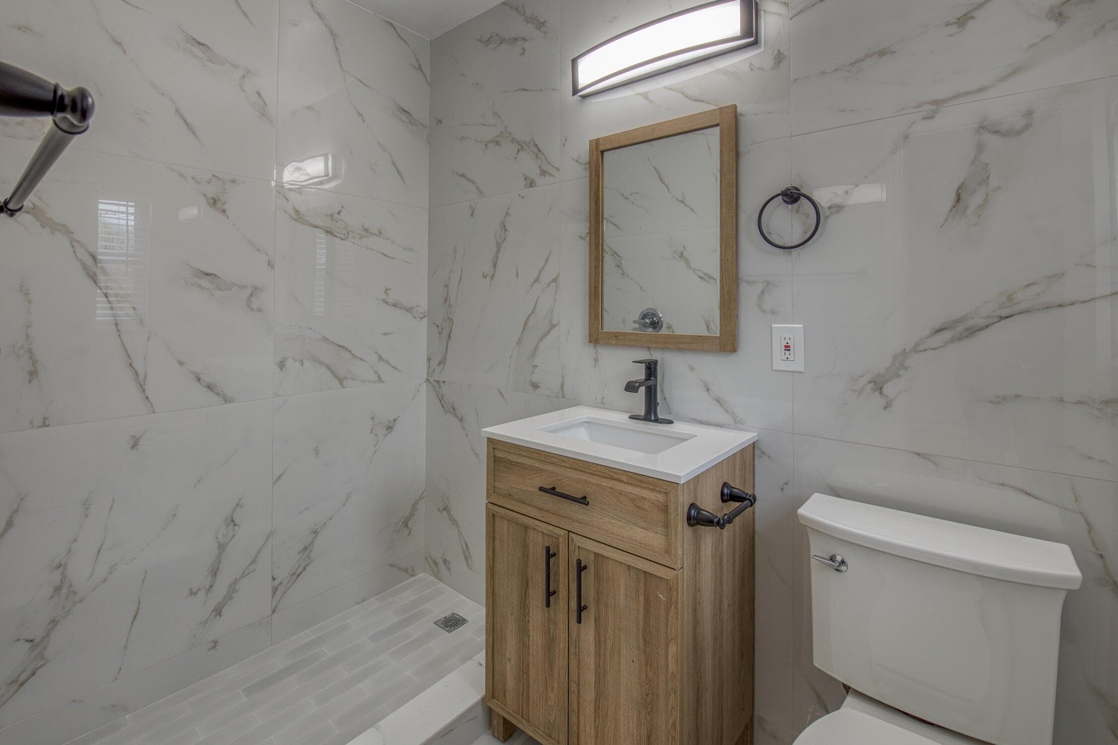 301 N Federal 5 And Attached Garage, Lake Worth Beach, FL 33460 — photo 10 of 26