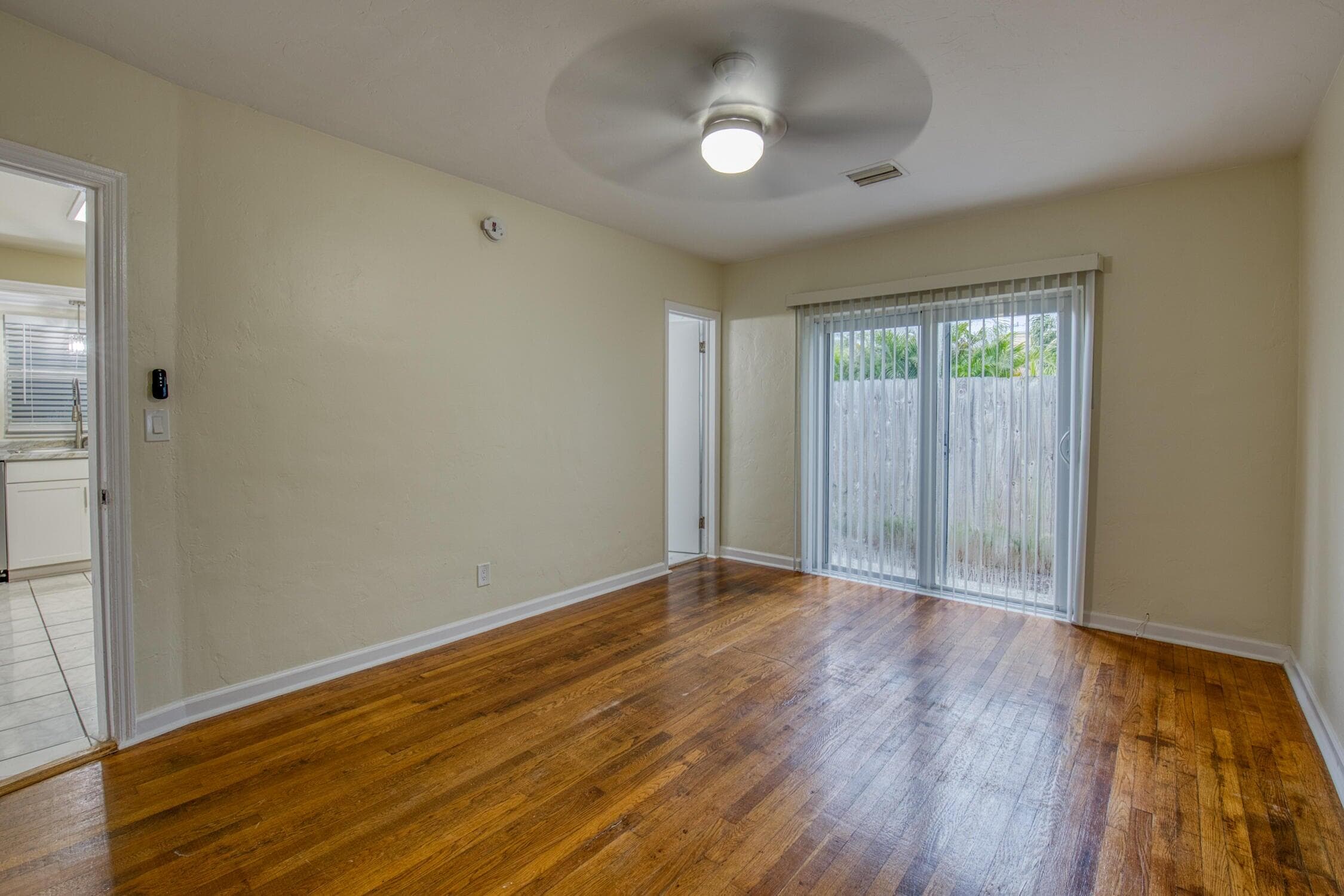 301 N Federal 5 And Attached Garage, Lake Worth Beach, FL 33460 — photo 18 of 26