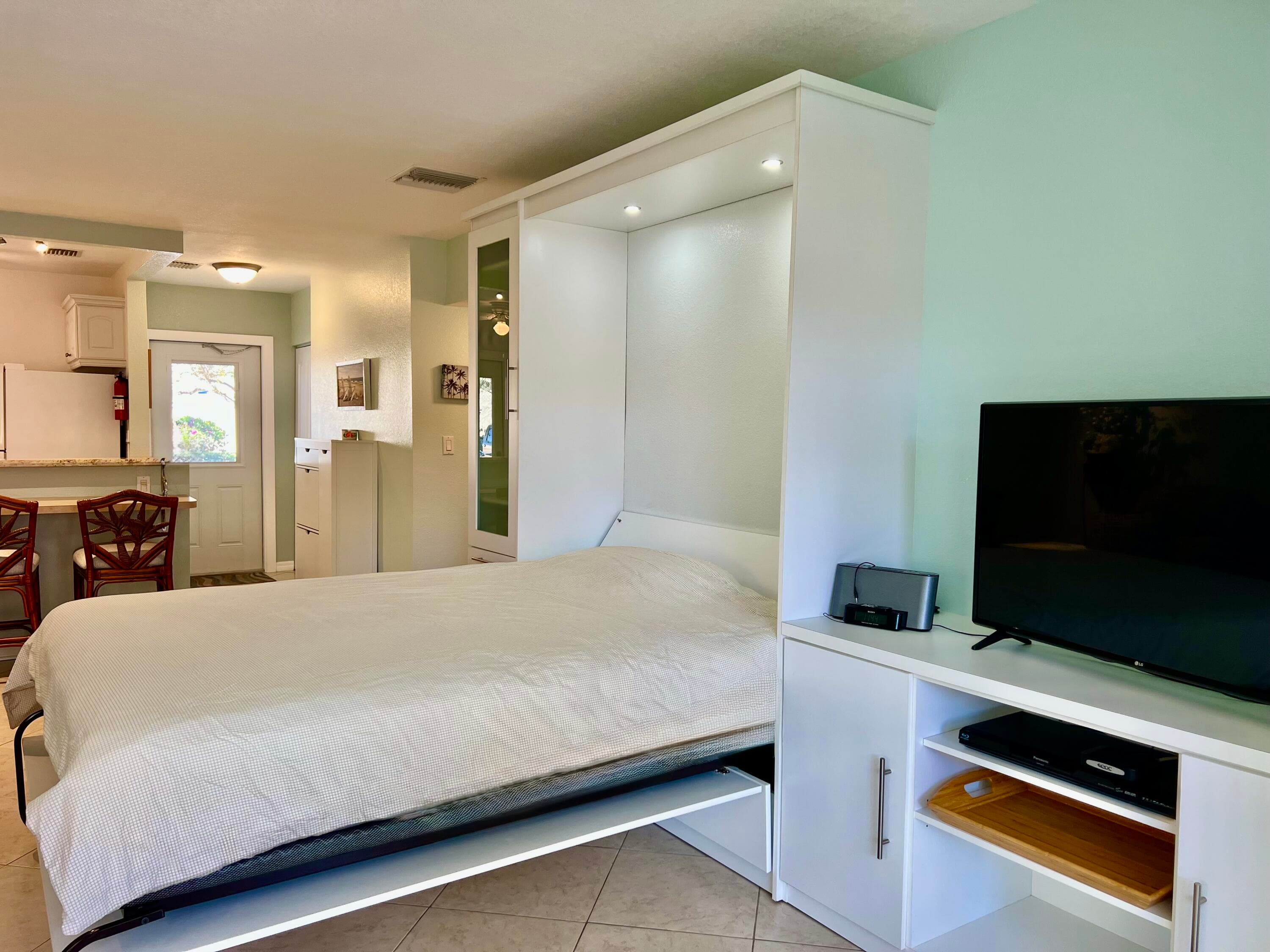 5151 W Oakland Park Boulevard 110, Lauderdale Lakes, FL 33313 — photo 14 of 50