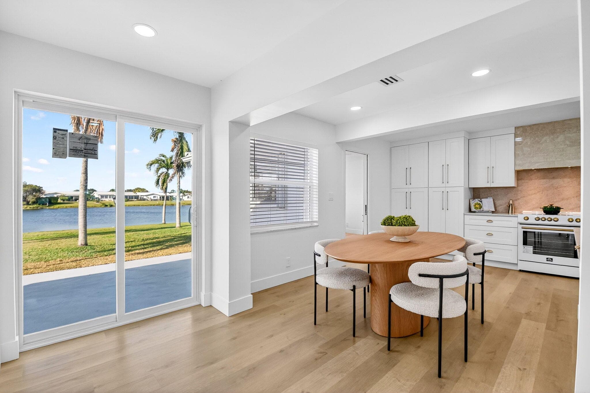 2001 SW Roma Way SW, Boynton Beach, FL 33426 — photo 4 of 55