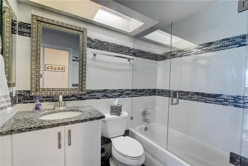 7448 La Paz Boulevard 104, Boca Raton, FL 33433 — photo 15 of 16