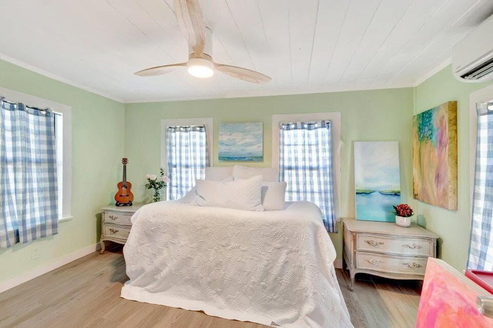 237 SW 3rd Avenue, Delray Beach, FL 33444 — photo 21 of 37