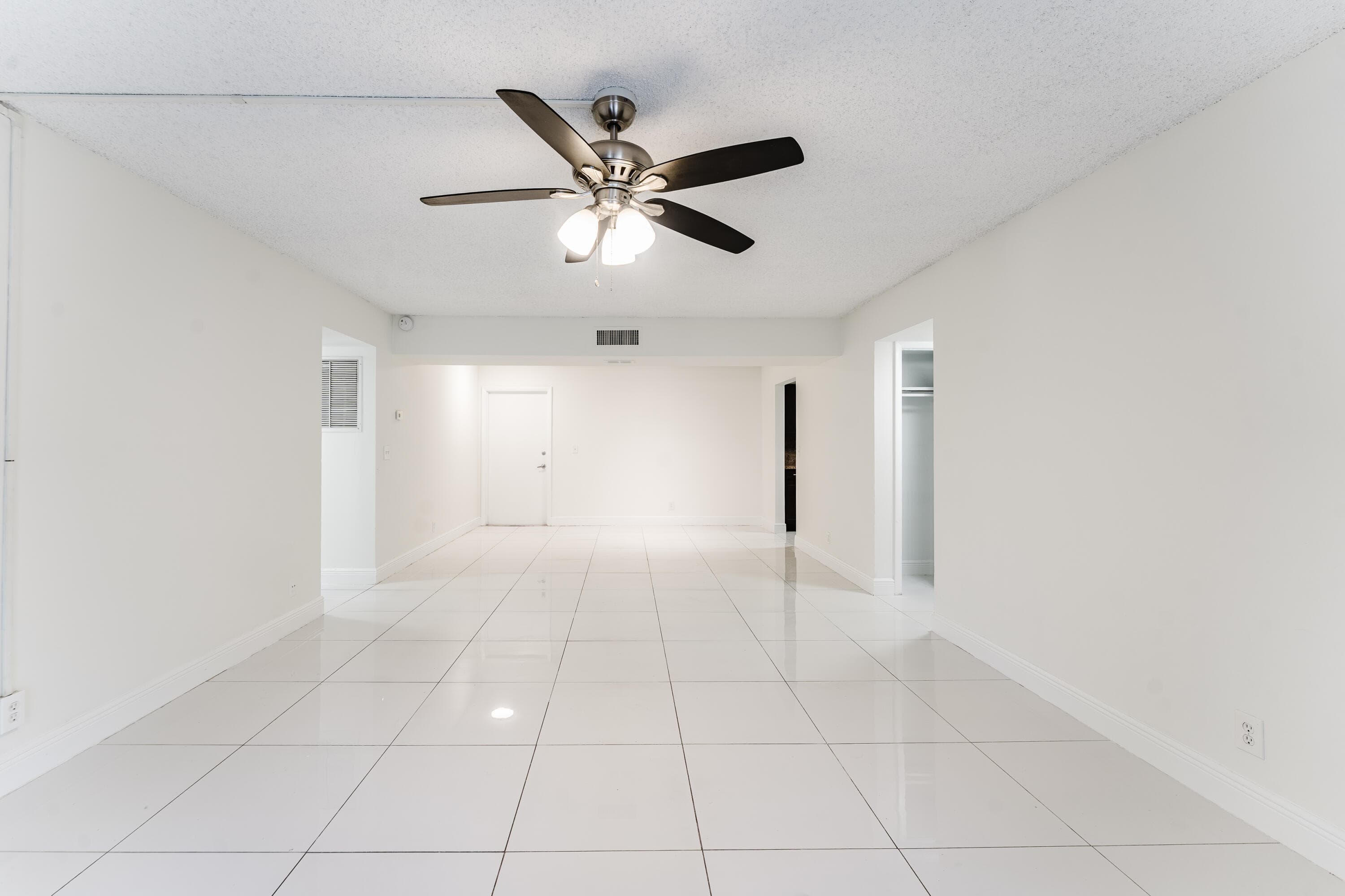 606 NW 13th Street 23, Boca Raton, FL 33486 — photo 8 of 37