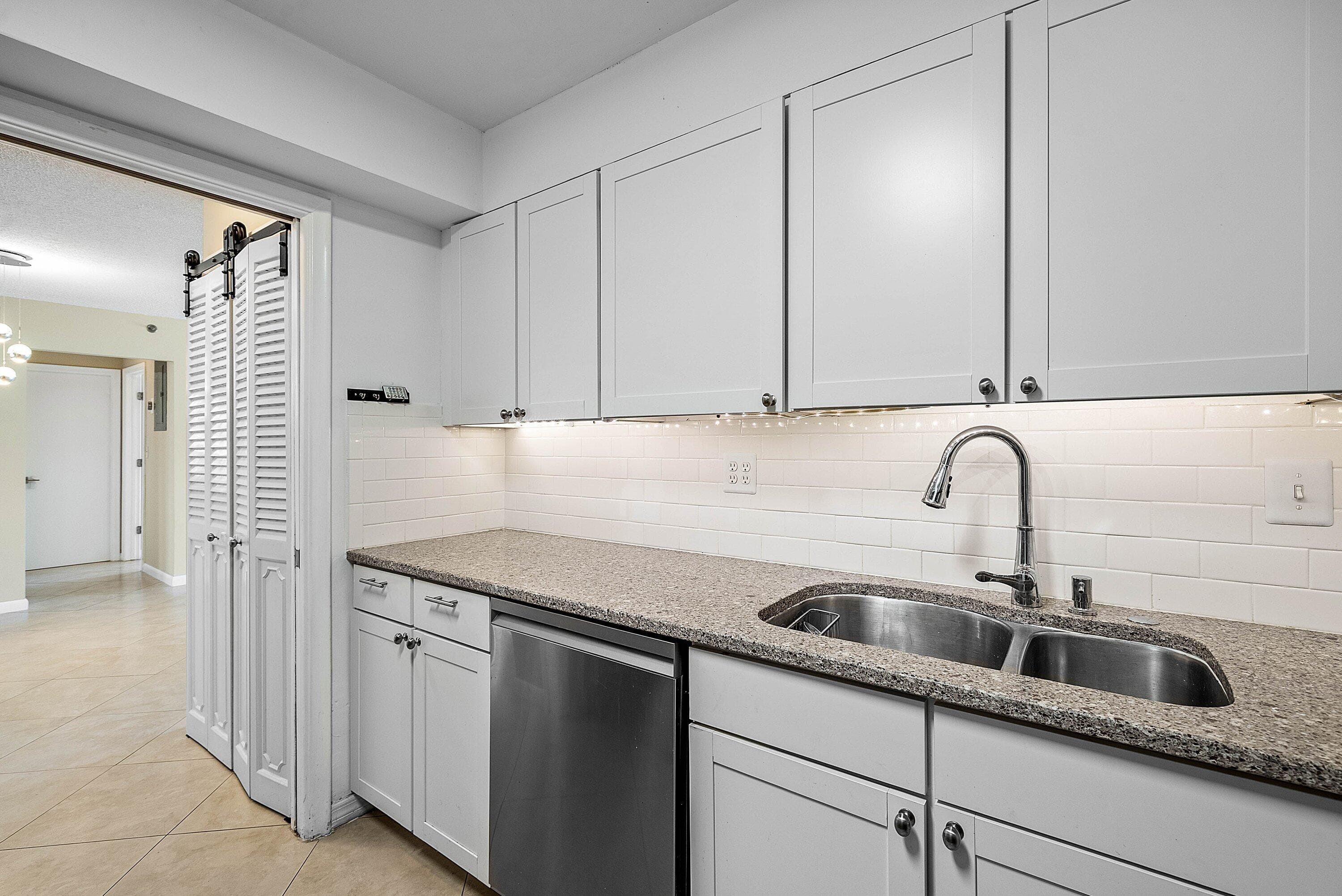 3301 S Ocean Boulevard 207, Highland Beach, FL 33487 — photo 8 of 68
