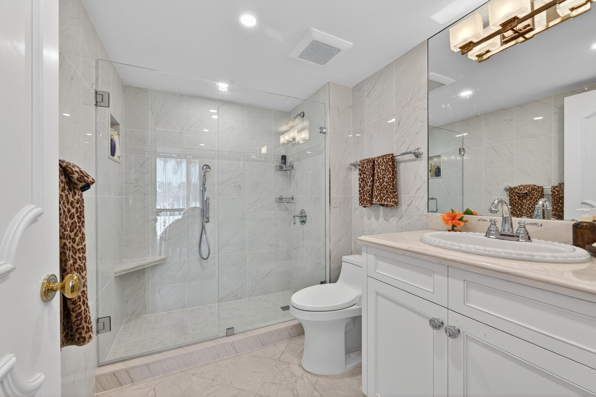 227 Australian Avenue 2c, Palm Beach, FL 33480 — photo 16 of 20