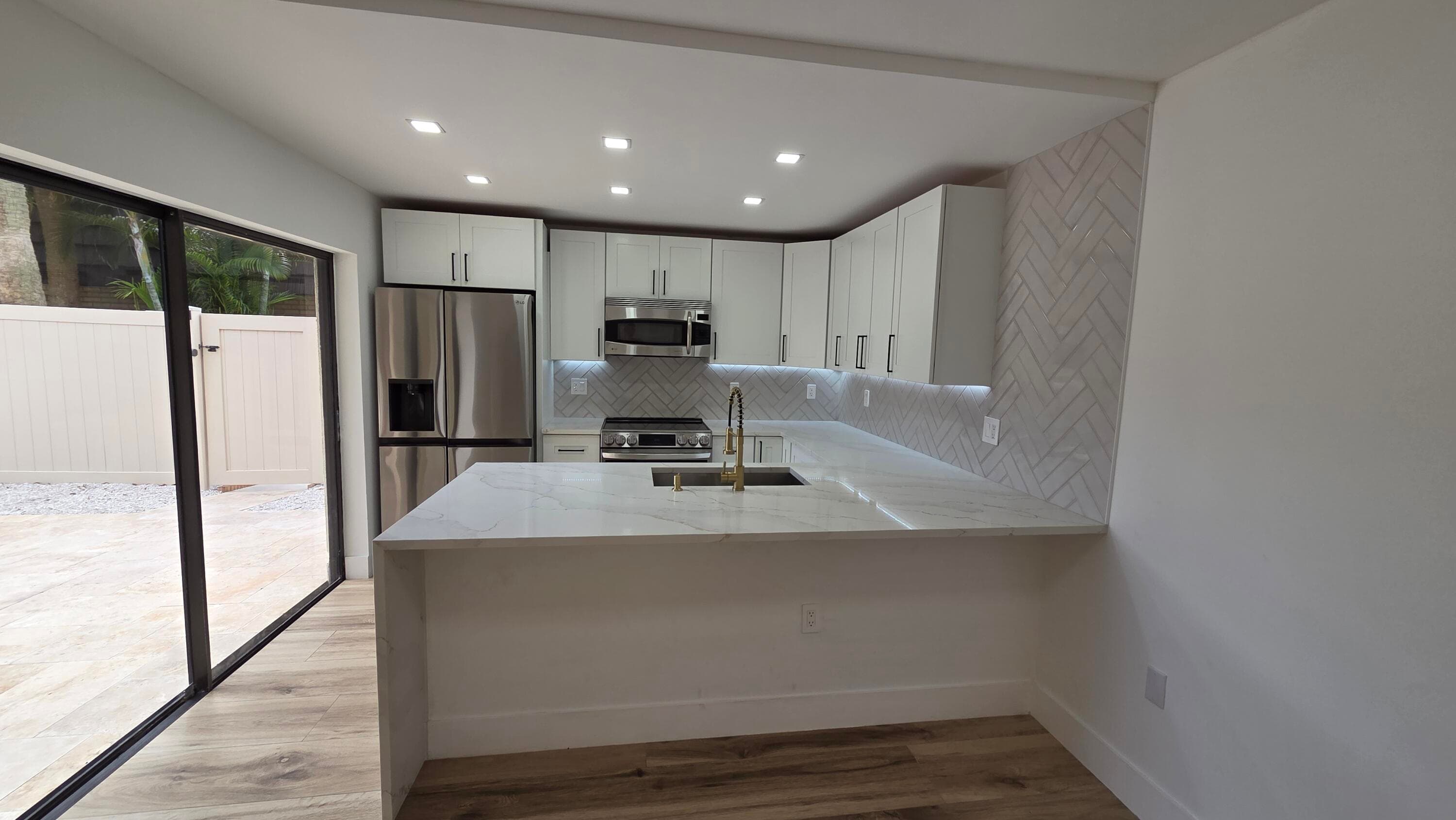 7311 73rd Way, West Palm Beach, FL 33407 — photo 15 of 36