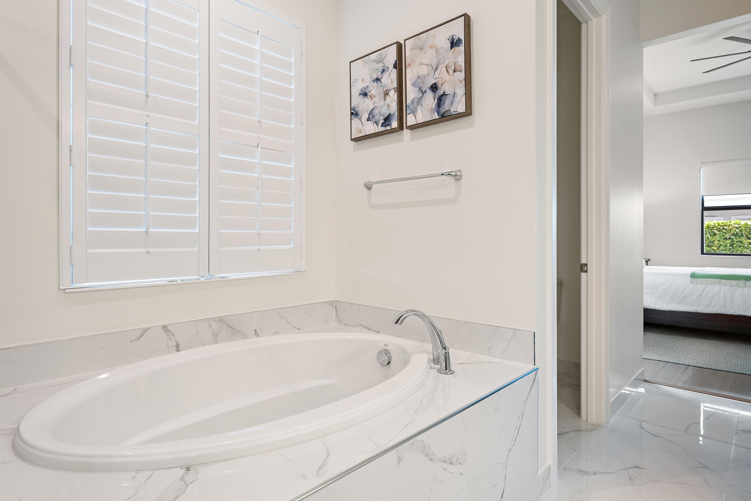 10038 Regency Way, Palm Beach Gardens, FL 33412 — photo 15 of 48