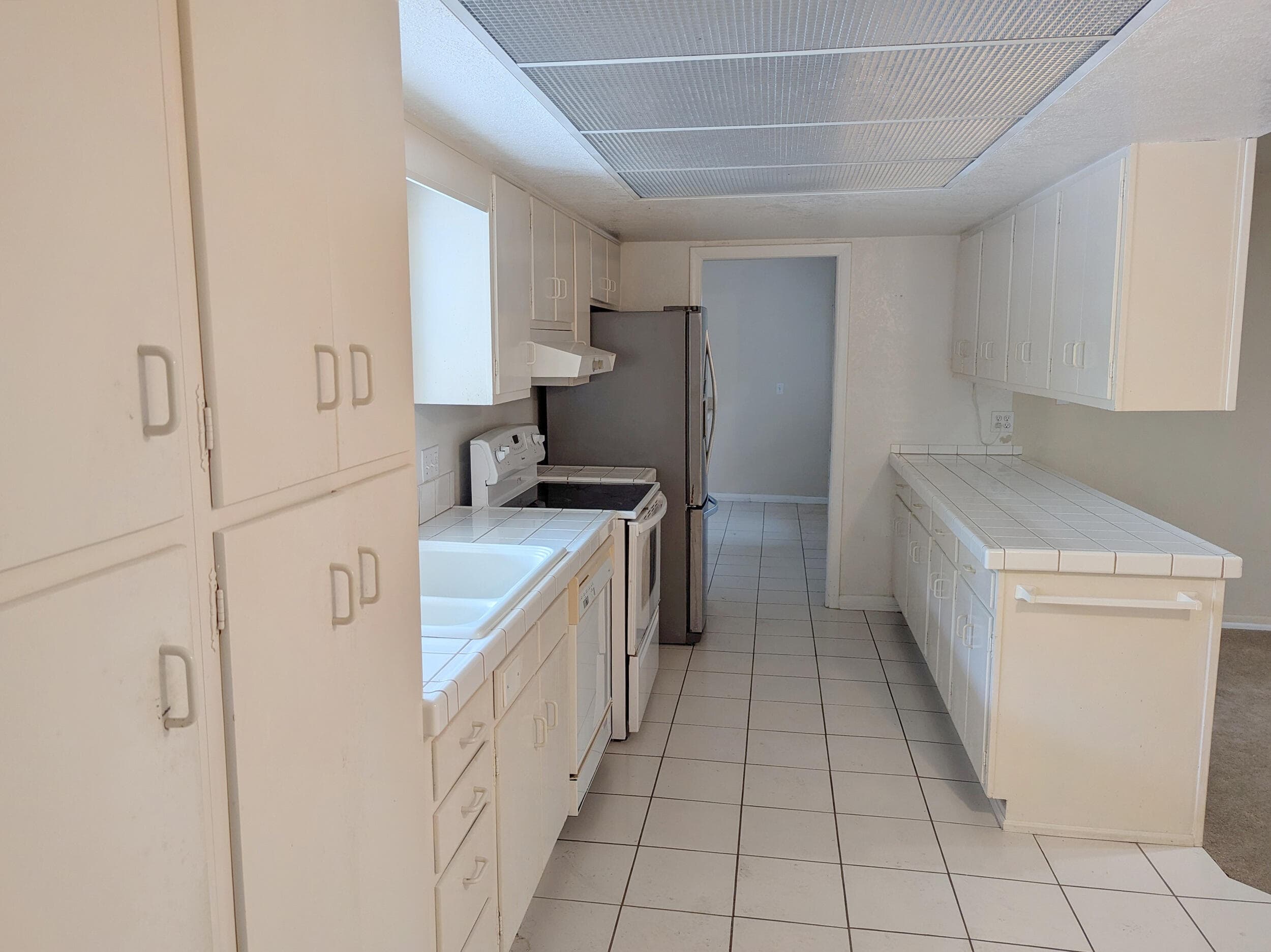142 N Naranja Avenue, Port St. Lucie, FL 34983 — photo 9 of 19