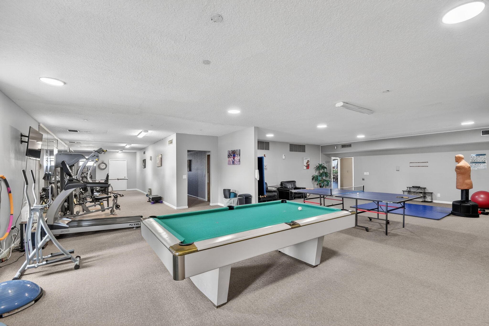 470 Executive Center Drive 4j, West Palm Beach, FL 33401 — photo 42 of 61