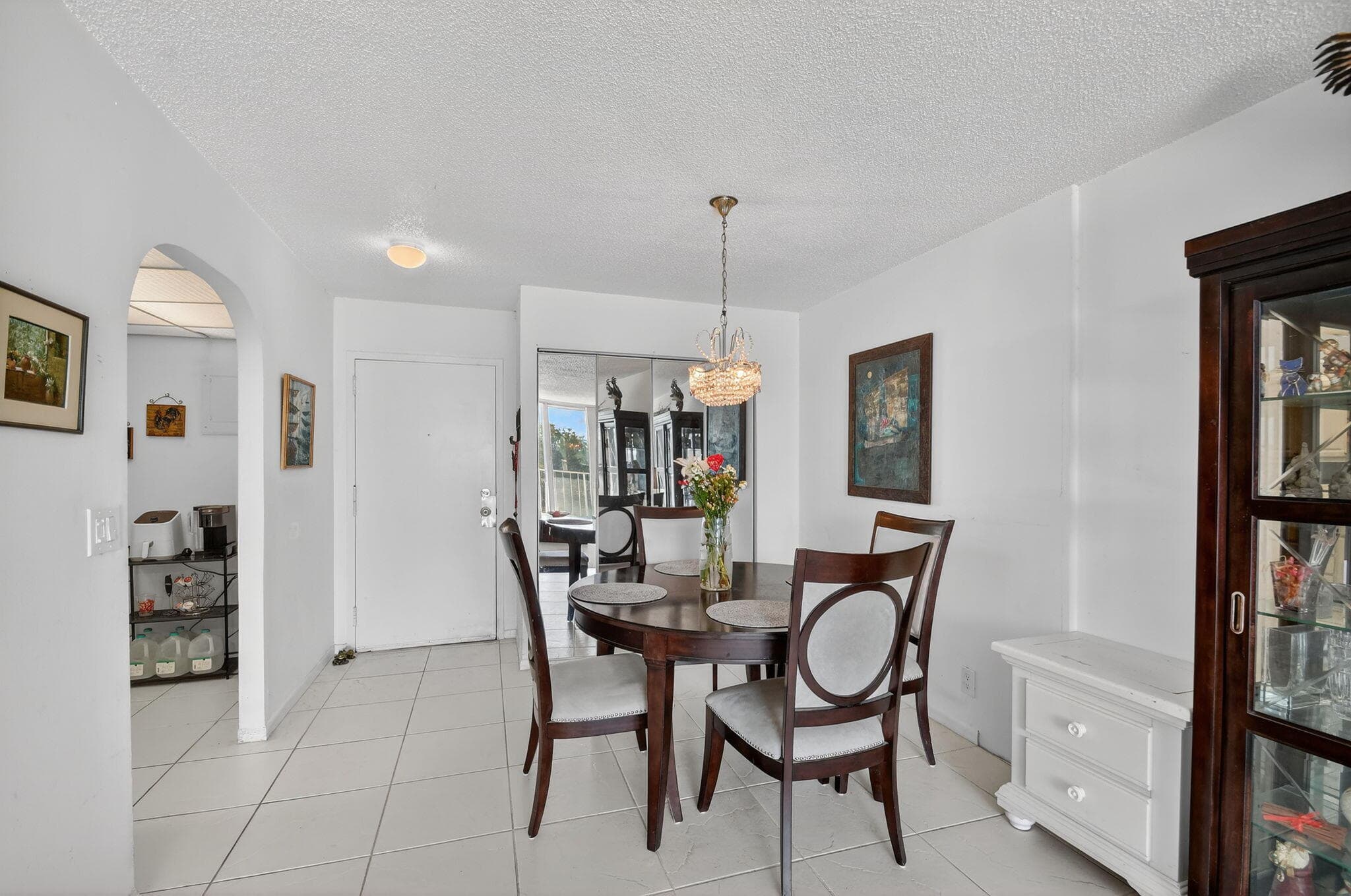 470 Executive Center Drive 4j, West Palm Beach, FL 33401 — photo 9 of 61