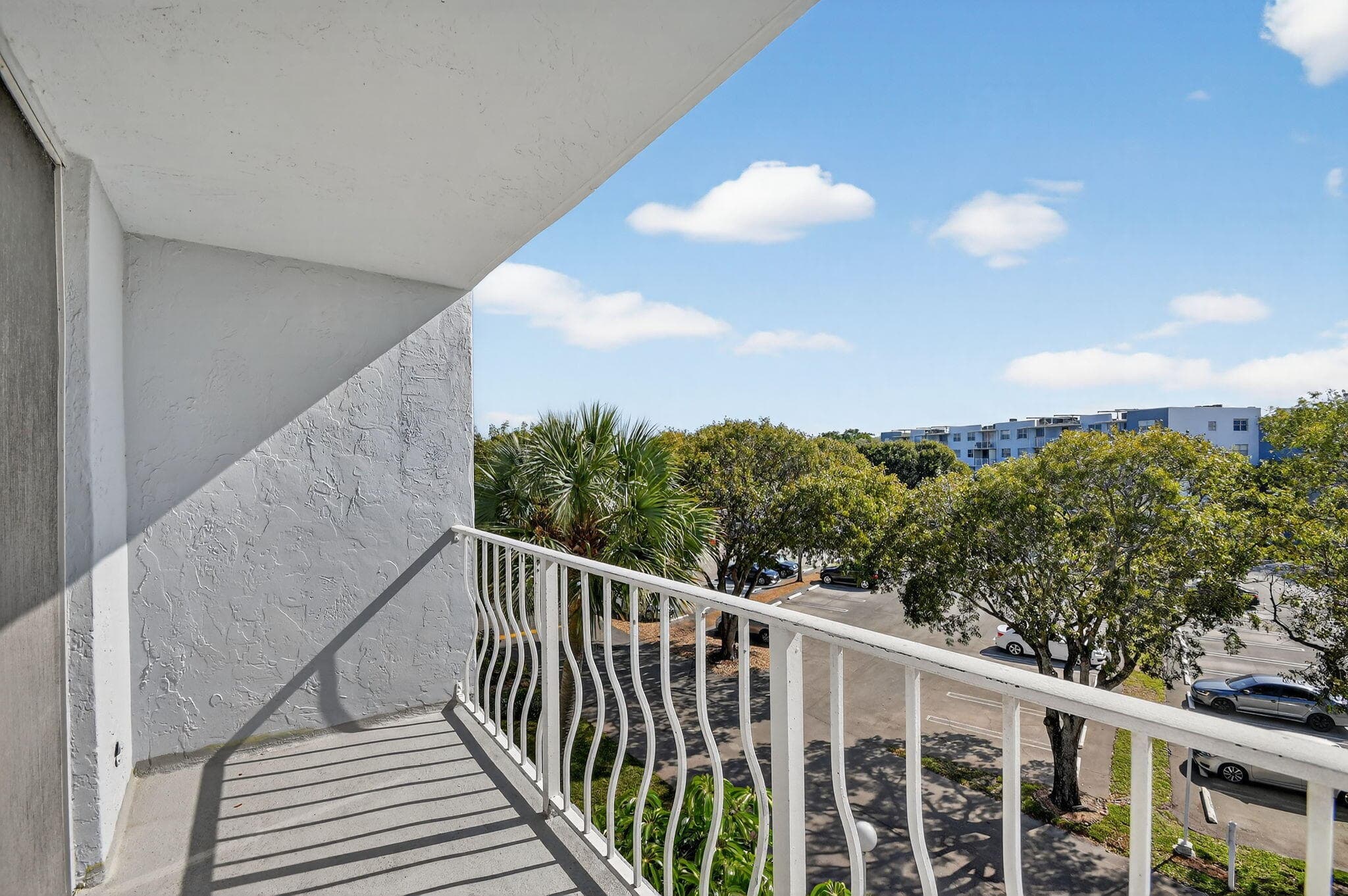 470 Executive Center Drive 4j, West Palm Beach, FL 33401 — photo 19 of 61