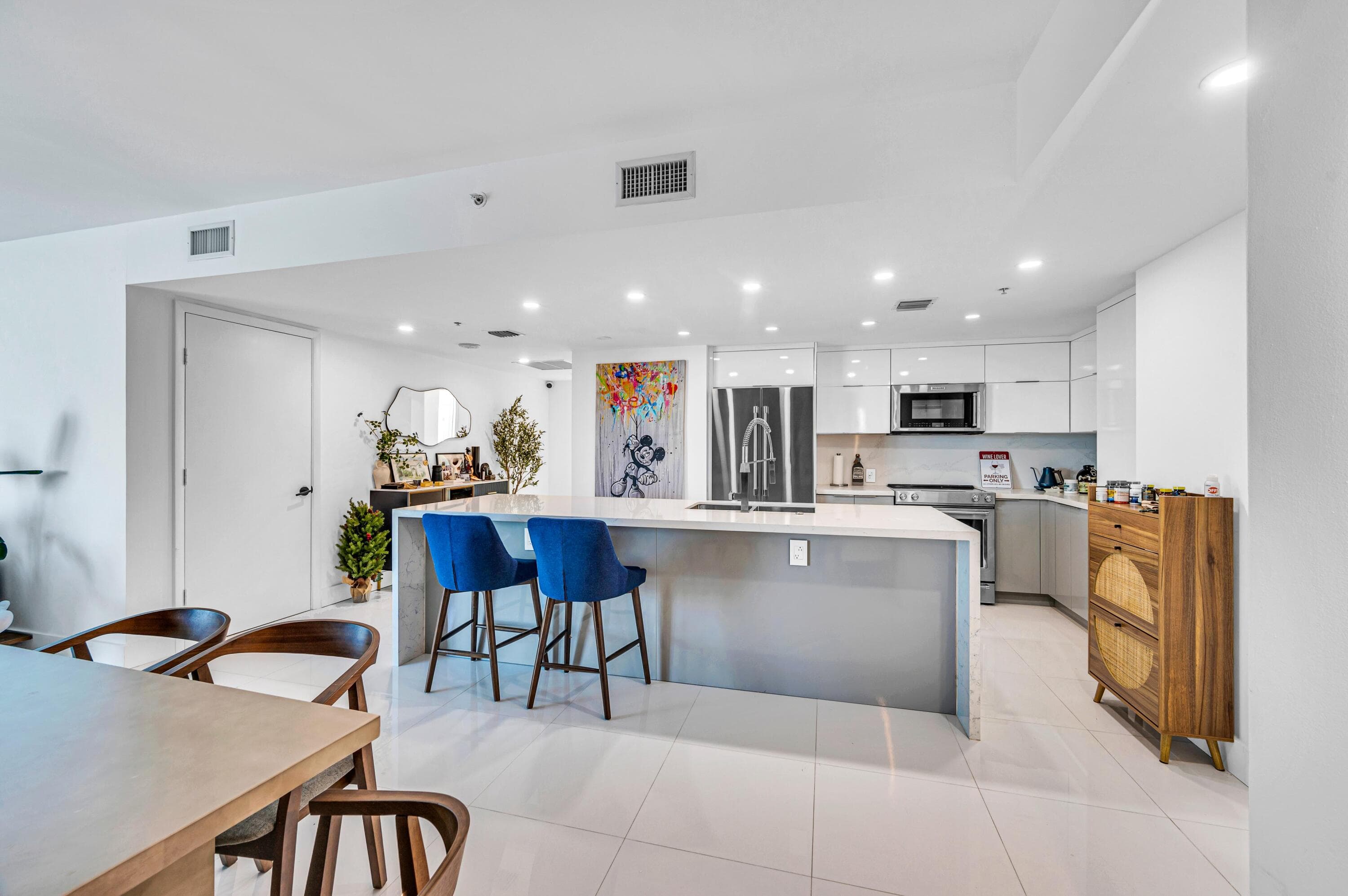 665 NE 25th Street 1001, Miami, FL 33137 — photo 14 of 52