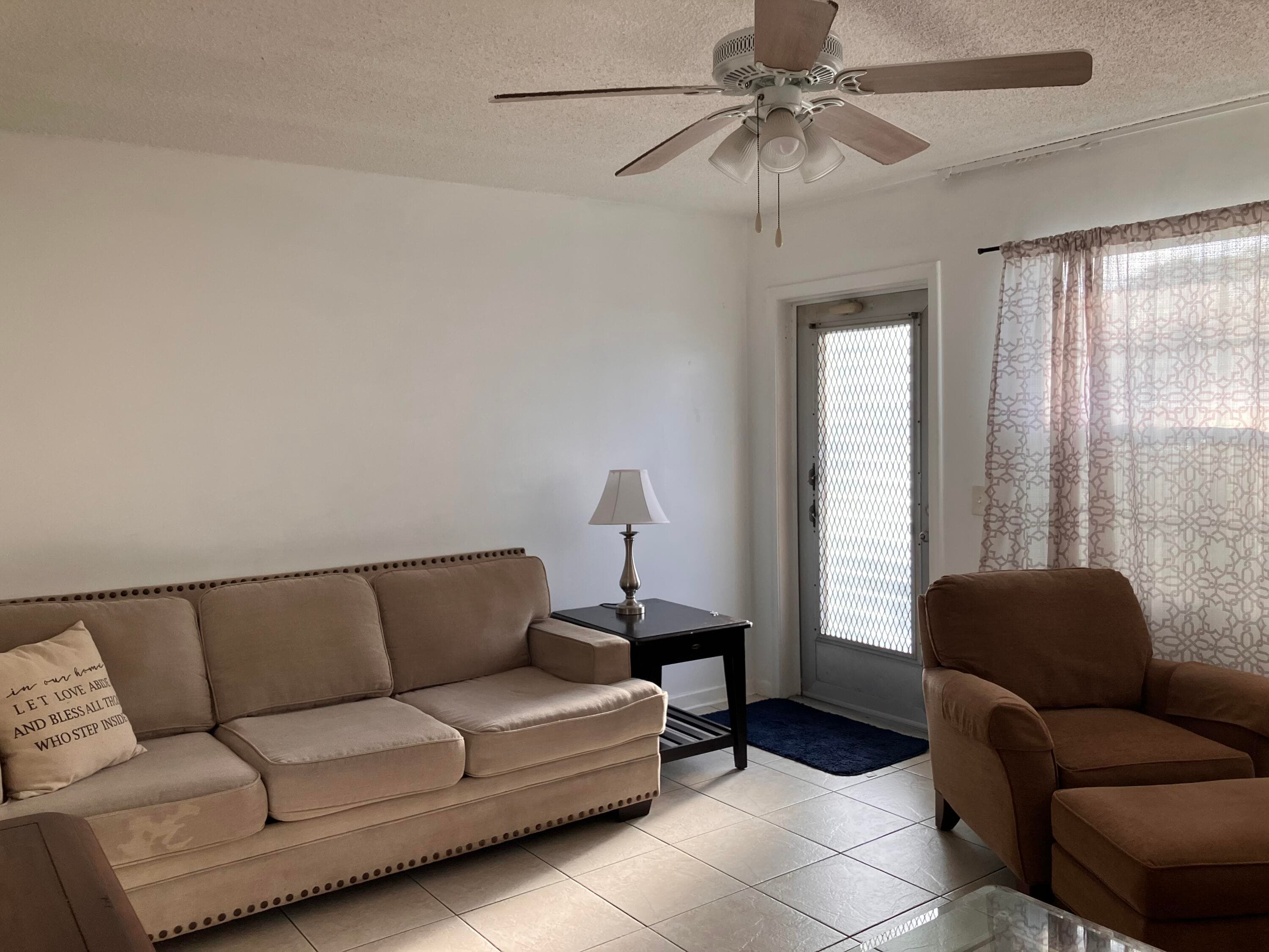 130 Northampton G, West Palm Beach, FL 33417 — photo 8 of 23