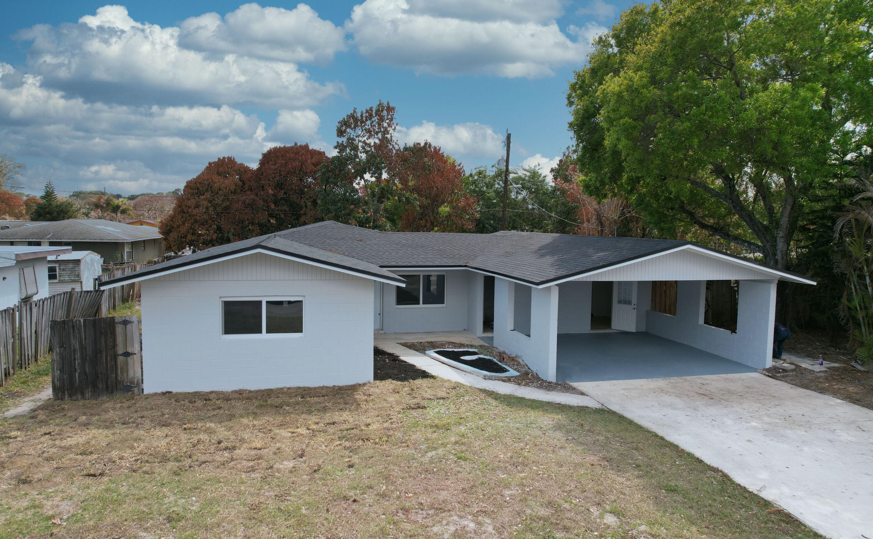 2405 Melon Court, Fort Pierce, FL 34982 — photo 2 of 44