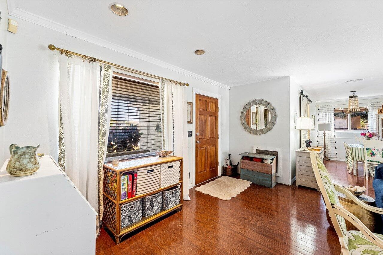 102 NE 22nd Street, Delray Beach, FL 33444 — photo 5 of 28