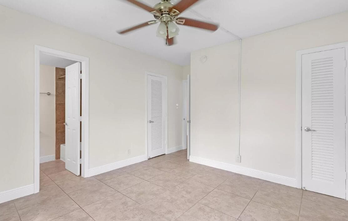560 NE 46th Street 8, Boca Raton, FL 33431 — photo 4 of 4