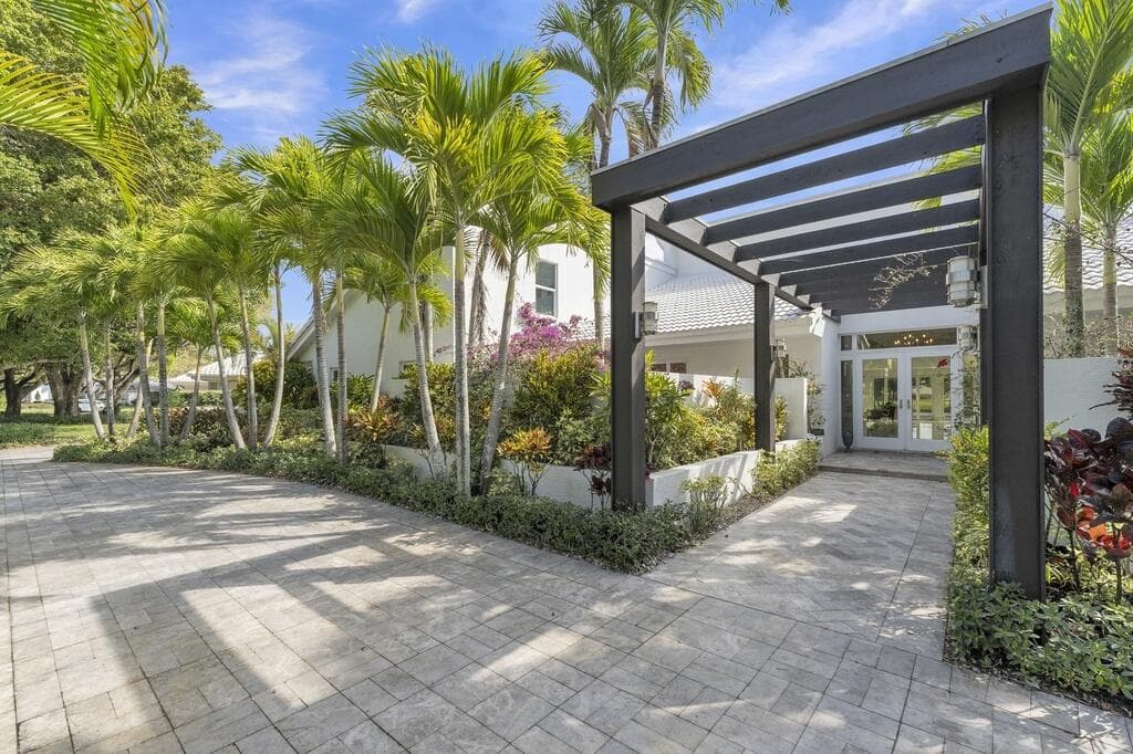 355 Oakview Drive, Delray Beach, FL 33445 — photo 61 of 71