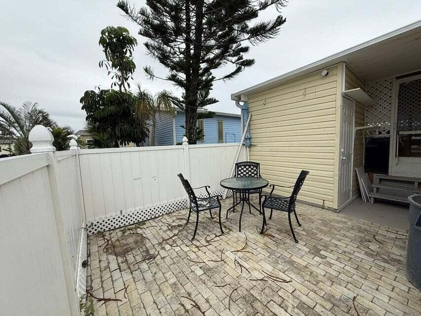 6085 Seashore Drive, Atlantis, FL 33462 — photo 18 of 20
